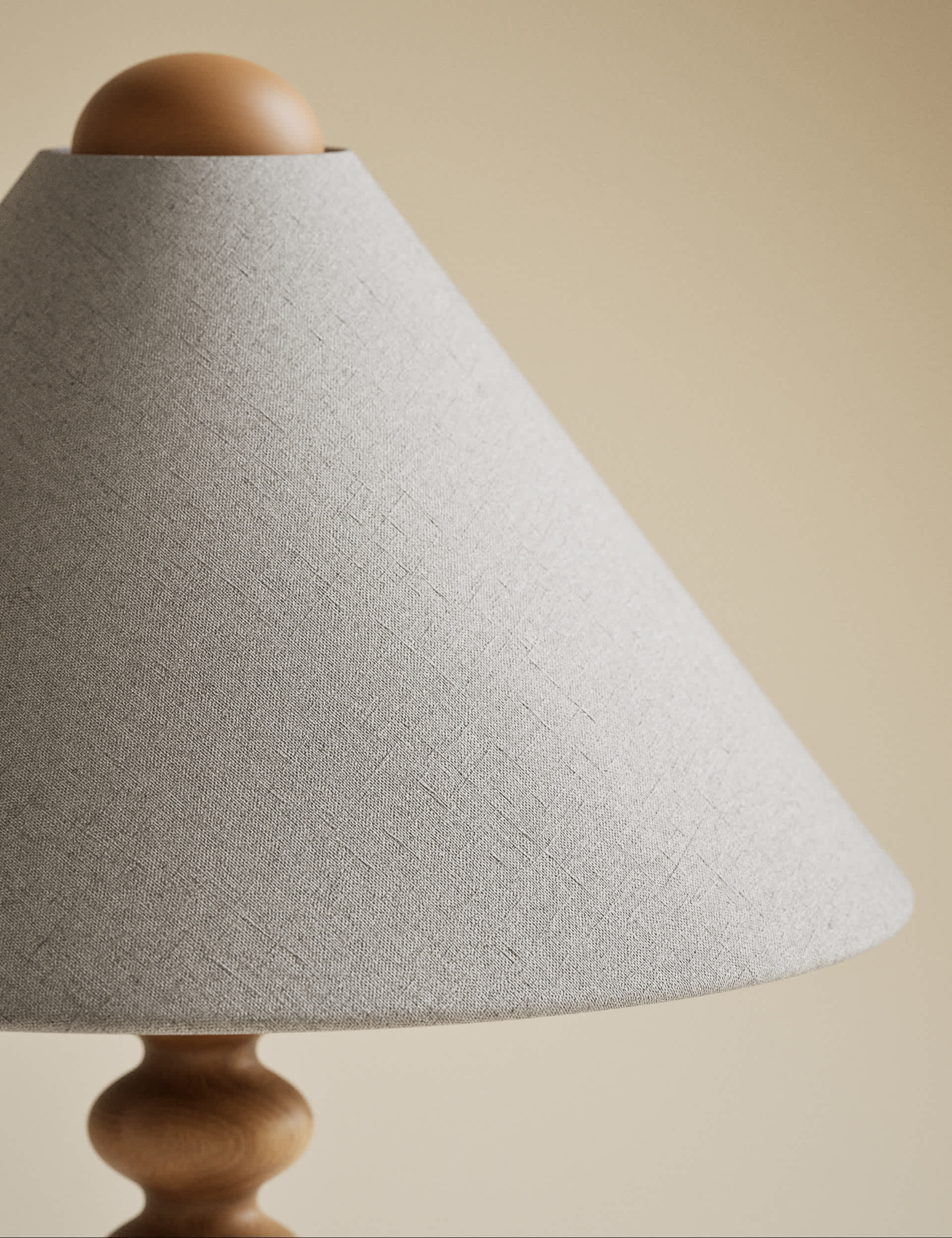 Evelyn wooden bobbin table lamp 50.5cm - British product