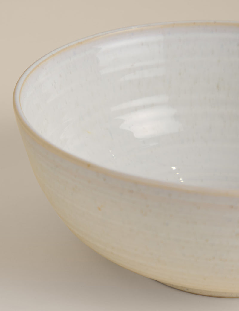 Extra large ribbed ceramic mixing bowl - British product