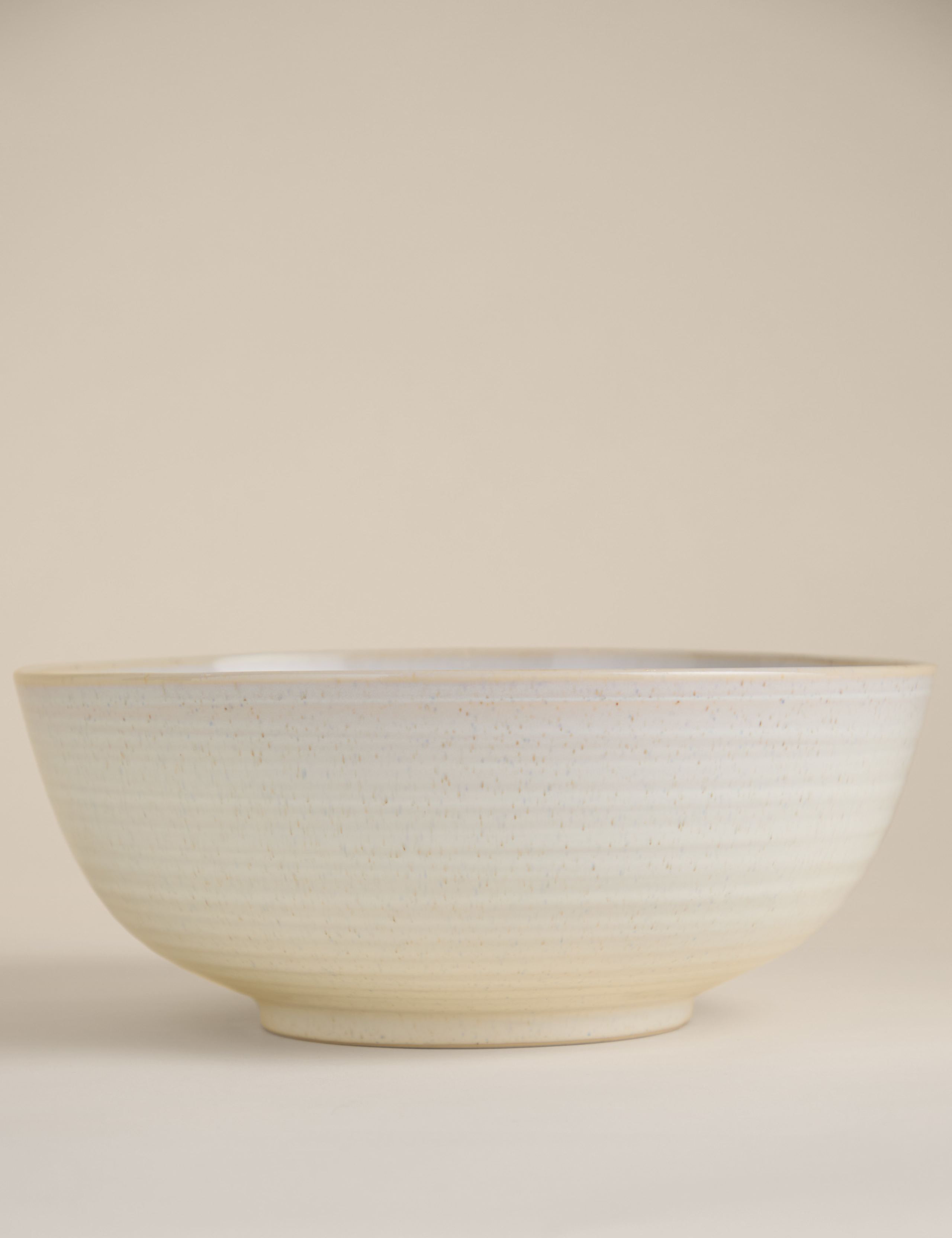 Extra large ribbed ceramic mixing bowl - British product