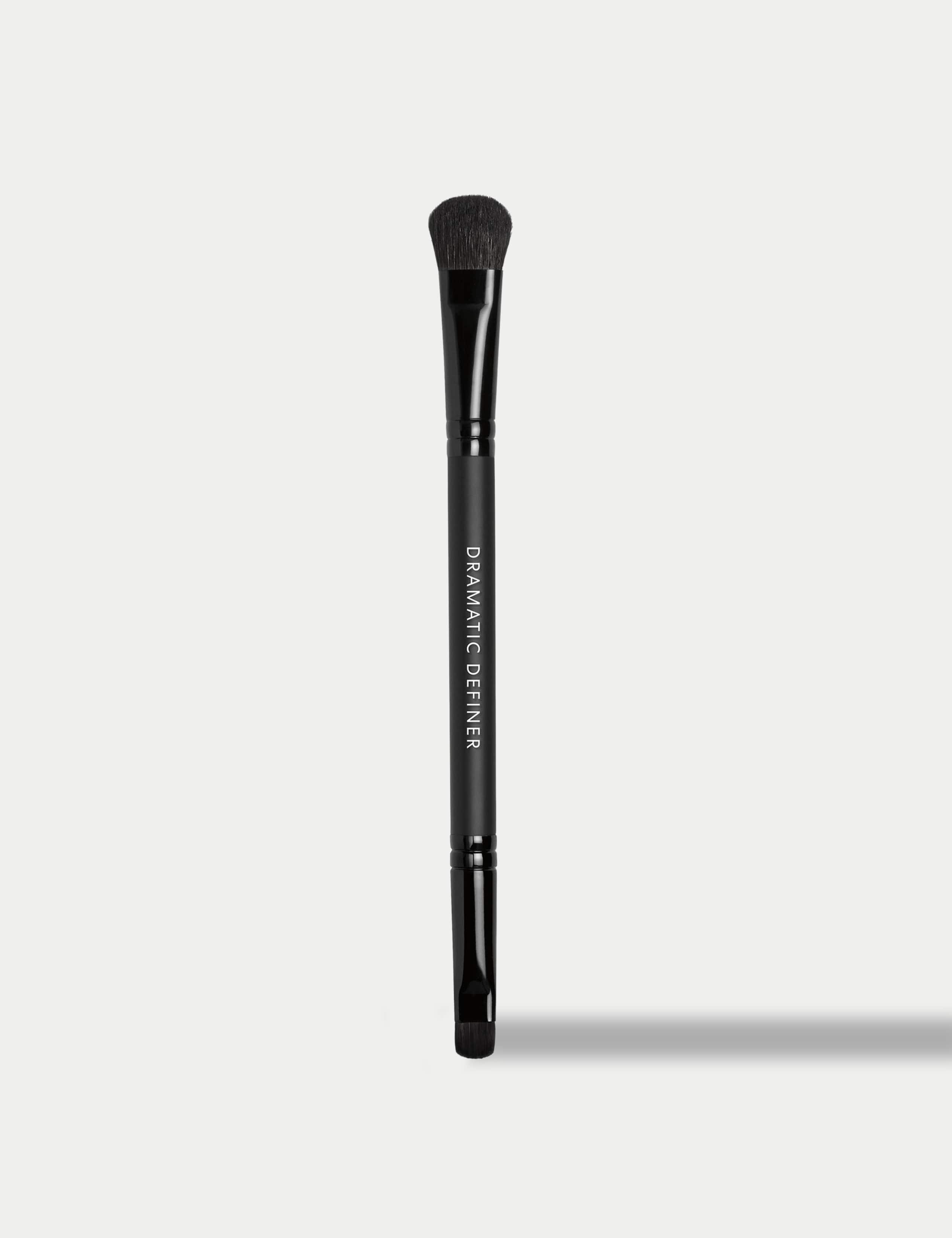 bareMinerals dual-ended eyeshadow brush - British product