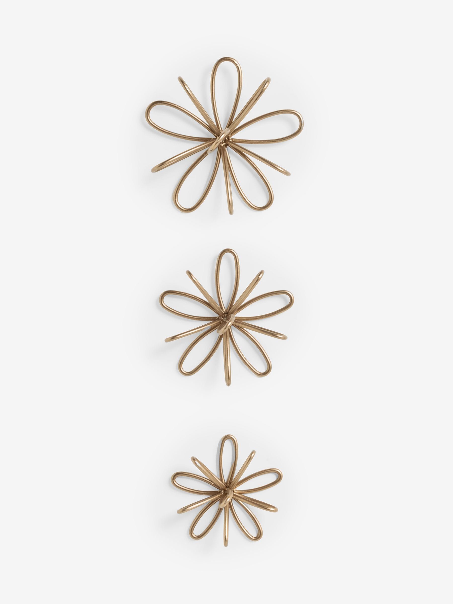 Gold metal flower wall plaques set of three (British brand)