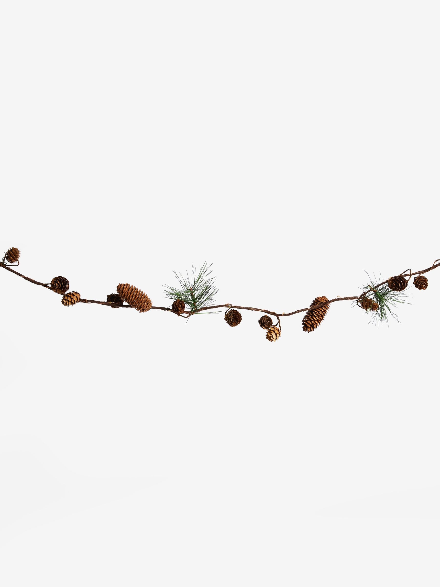 Lit pinecone Christmas garland 150cm - British product