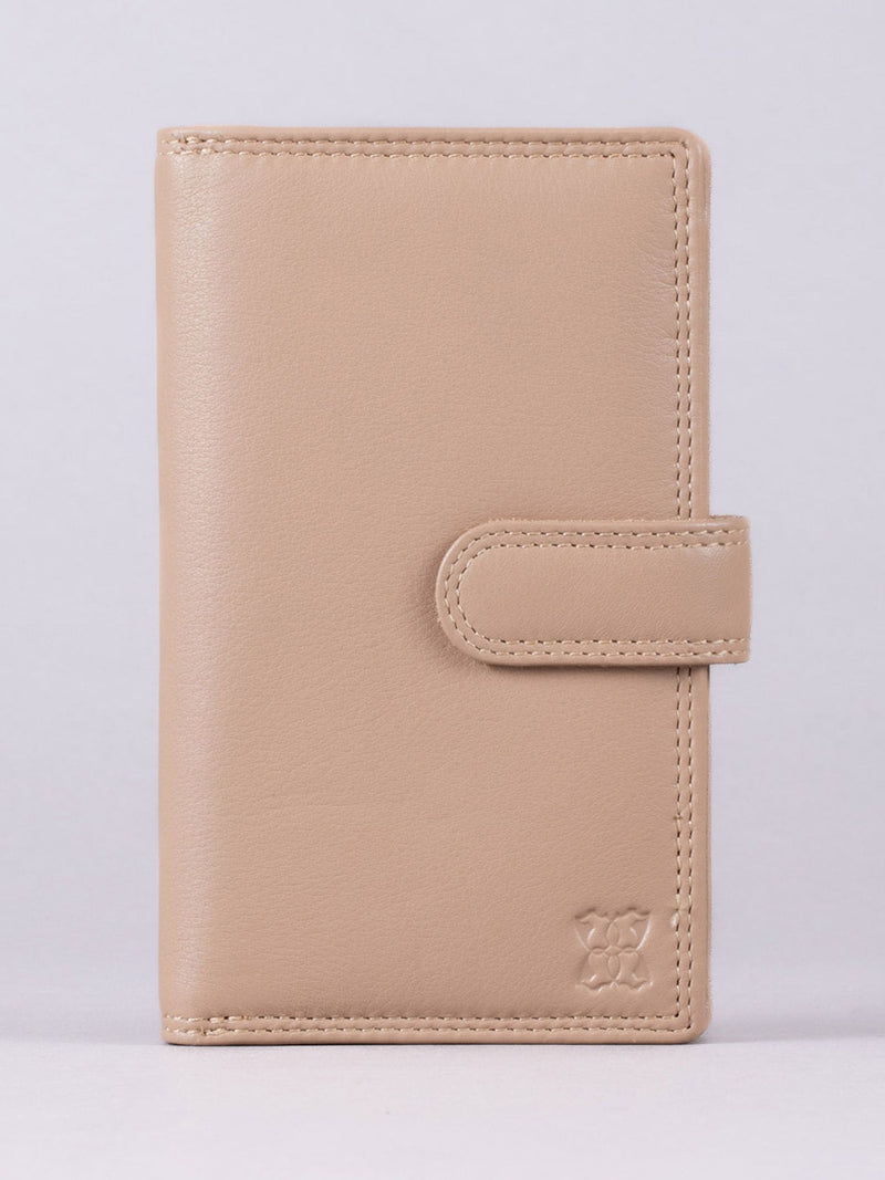 Lakeland Leather Black Medium Tab Purse