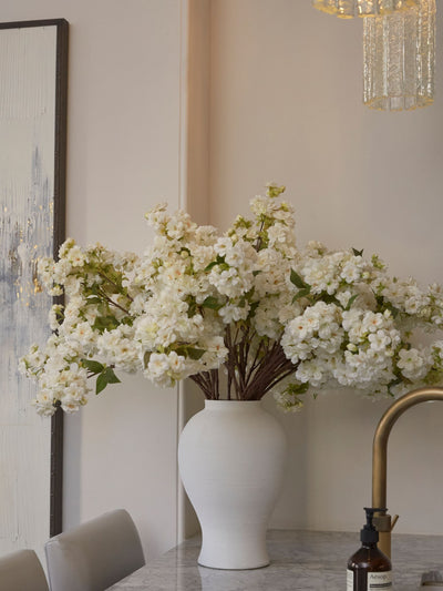 Next Sixty3 Styled Elena Vase in Weiß – Jetzt bei McGrocer online kaufen