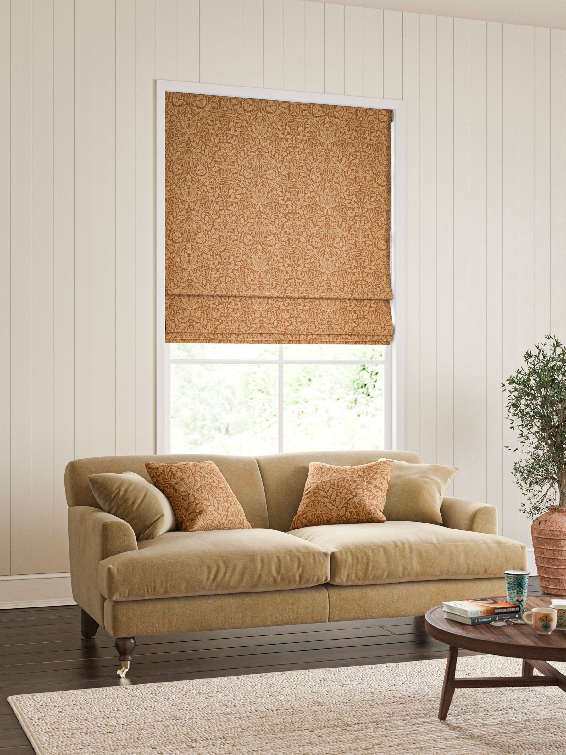 William Morris made to measure roman blind russet brown acorn - British product