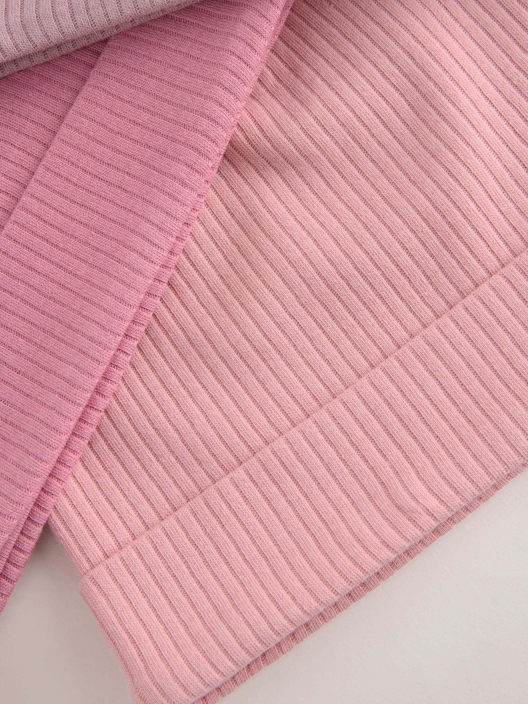 Pink baby beanies 3 pack for 0-18 months, UK version