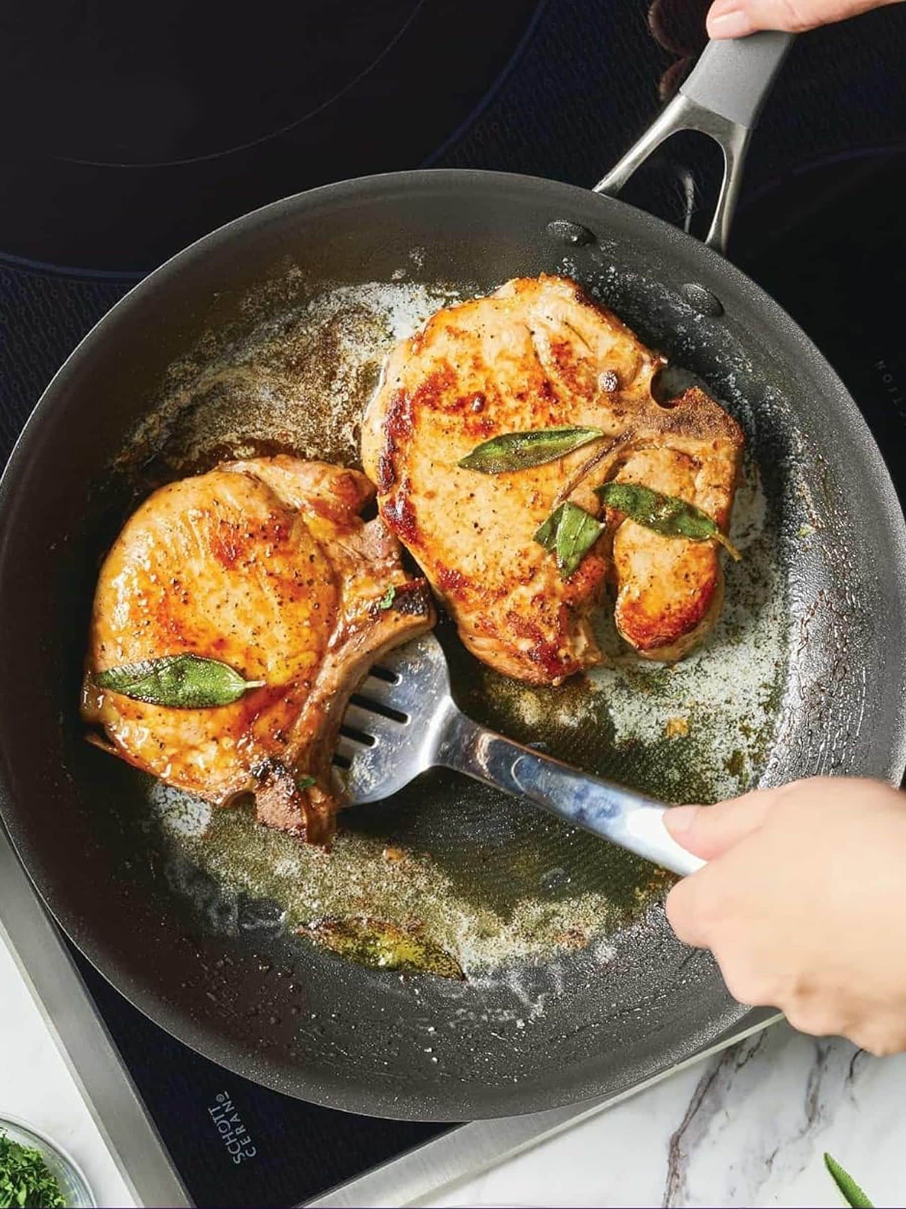 Circulon Scratch Defense Extreme frying pan 30cm, imported from the UK