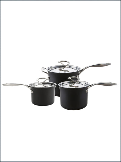 Next Circulon 3-delt svart Style Hard Anodised Kasserollsett 16 cm, 18 cm, 20 cm - Kjøp online på McGrocer