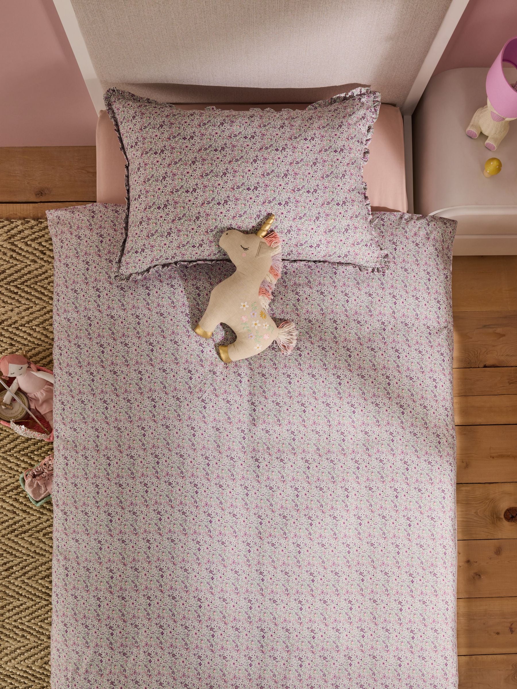 Lilac Unicorn Fairy Castle duvet cover and pillowcase set, UK version
