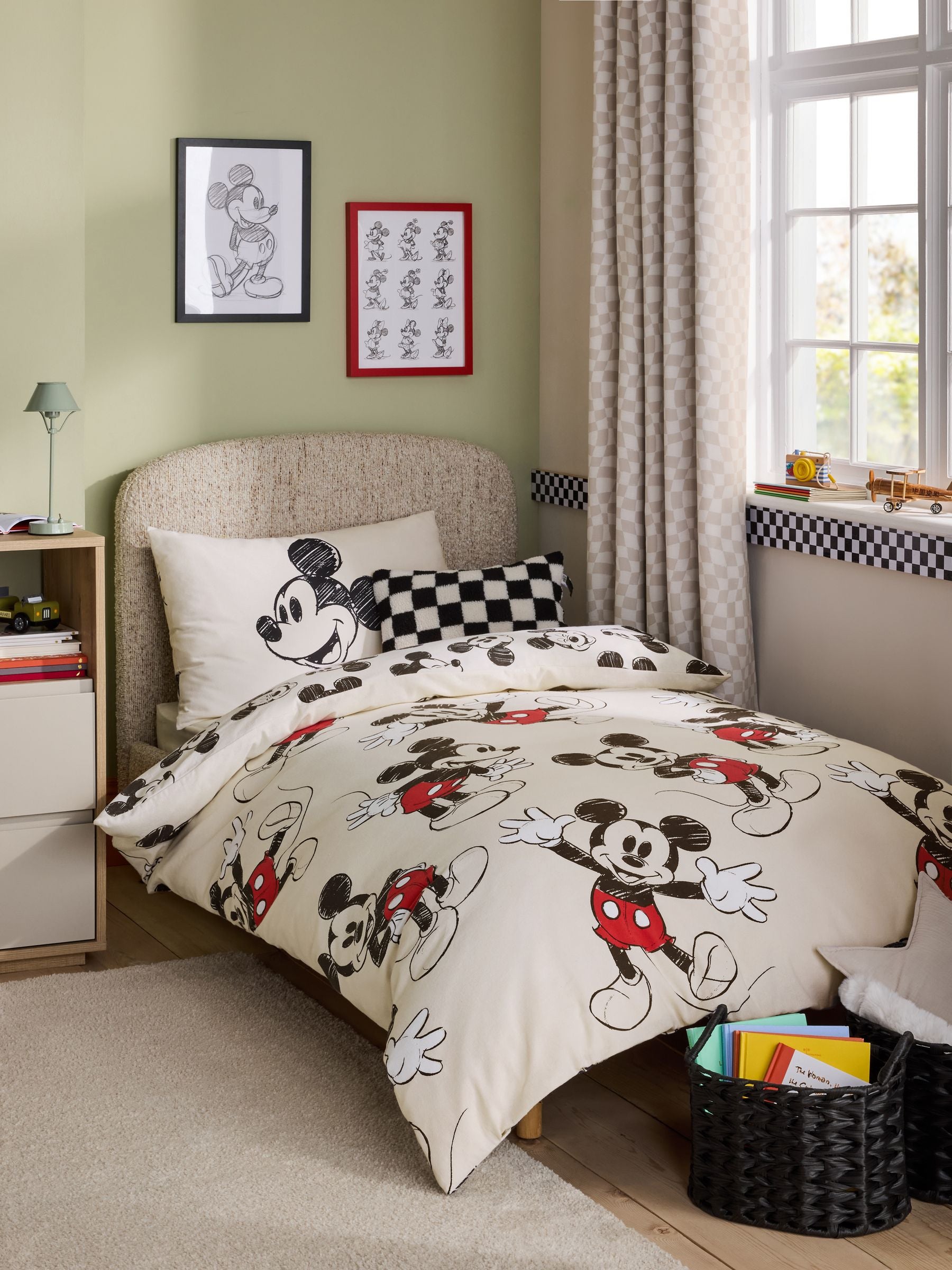 Disney Mickey Mouse duvet cover and pillowcase set - British product