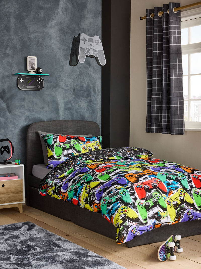 Bright Gamer duvet cover and pillowcase set - British product