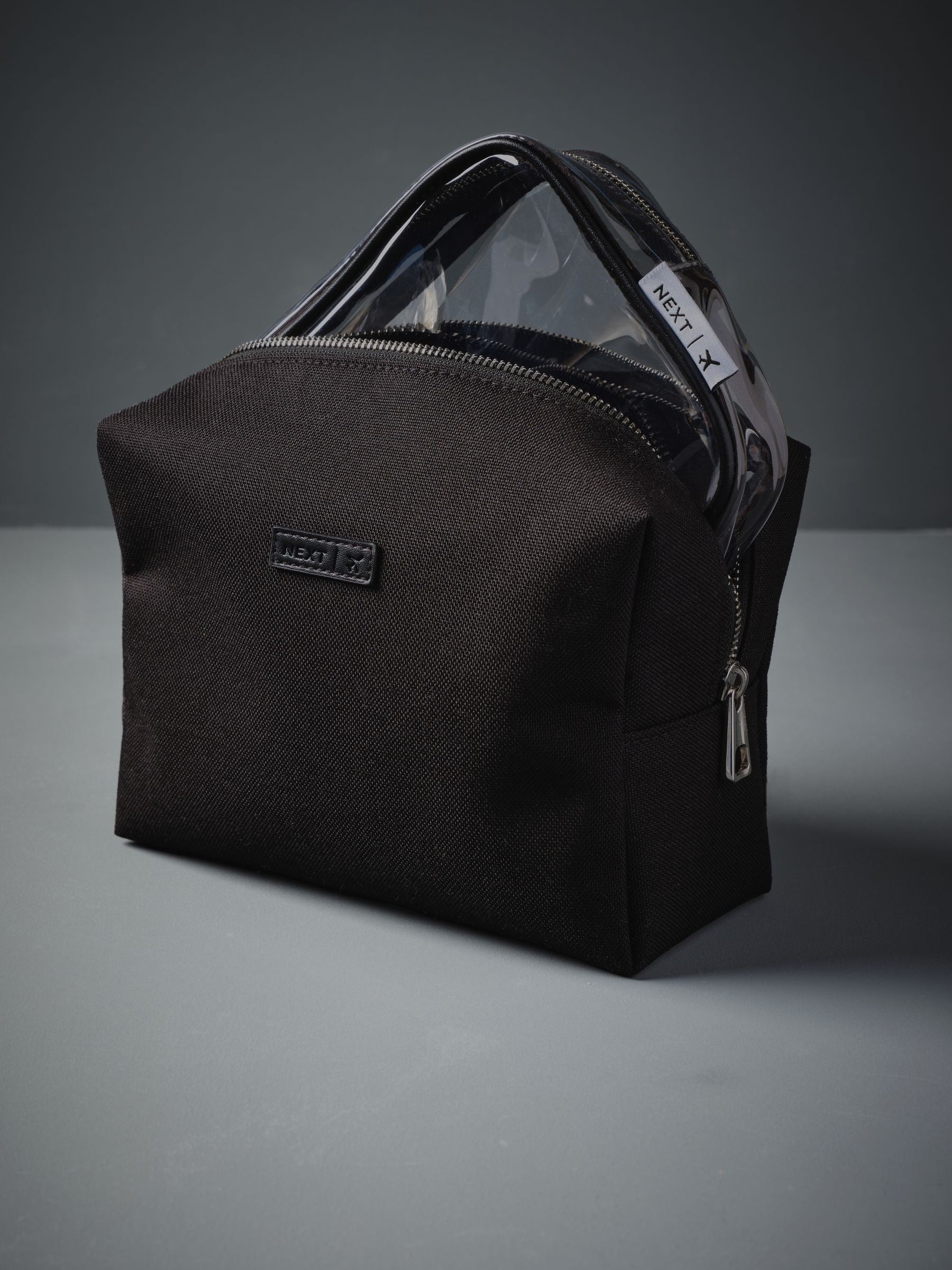 Two-piece travel wash bag set for grooming essentials (British brand)