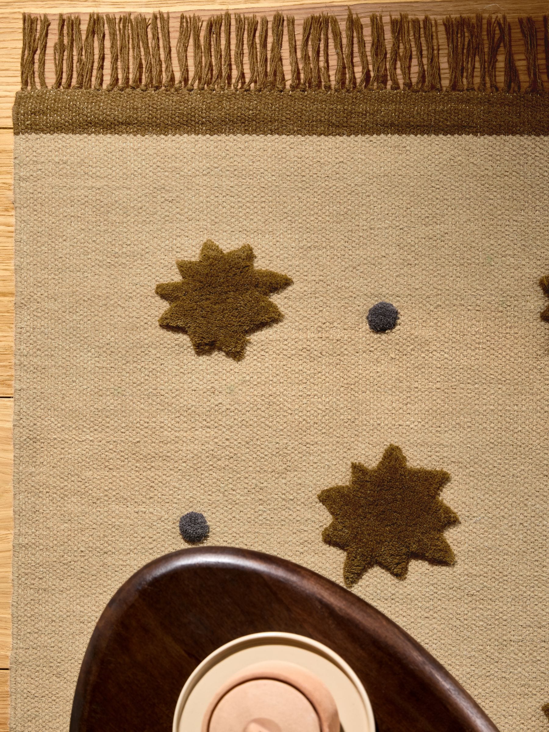 MADE.COM Natural Kosmic wool tufted rug - British product