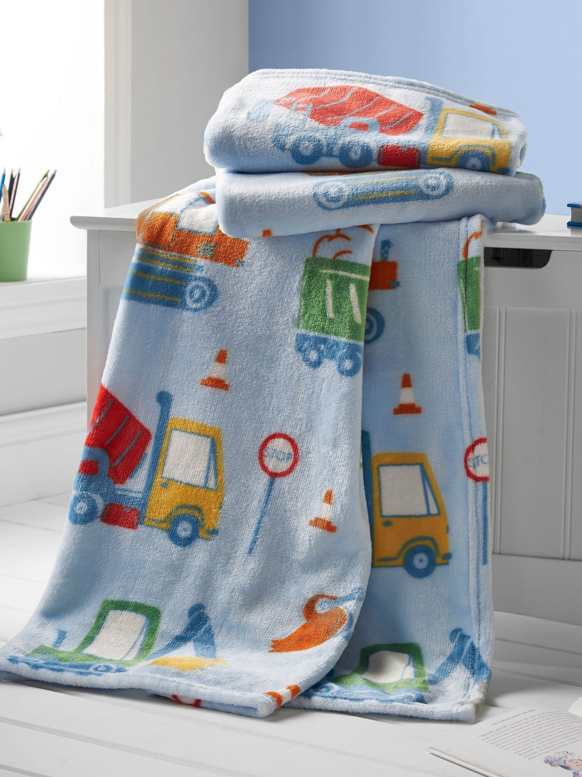 Catherine Lansfield blue fleece throw 130x170cm - British product