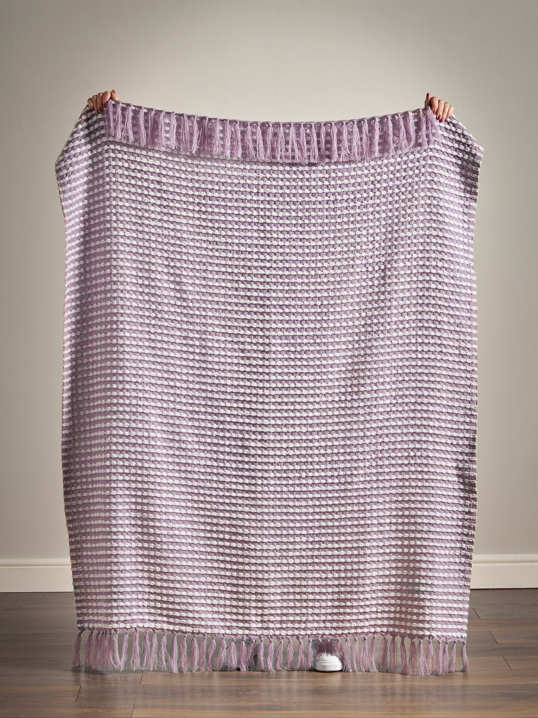 Catherine Lansfield Lilac Stab Stitch Throw
