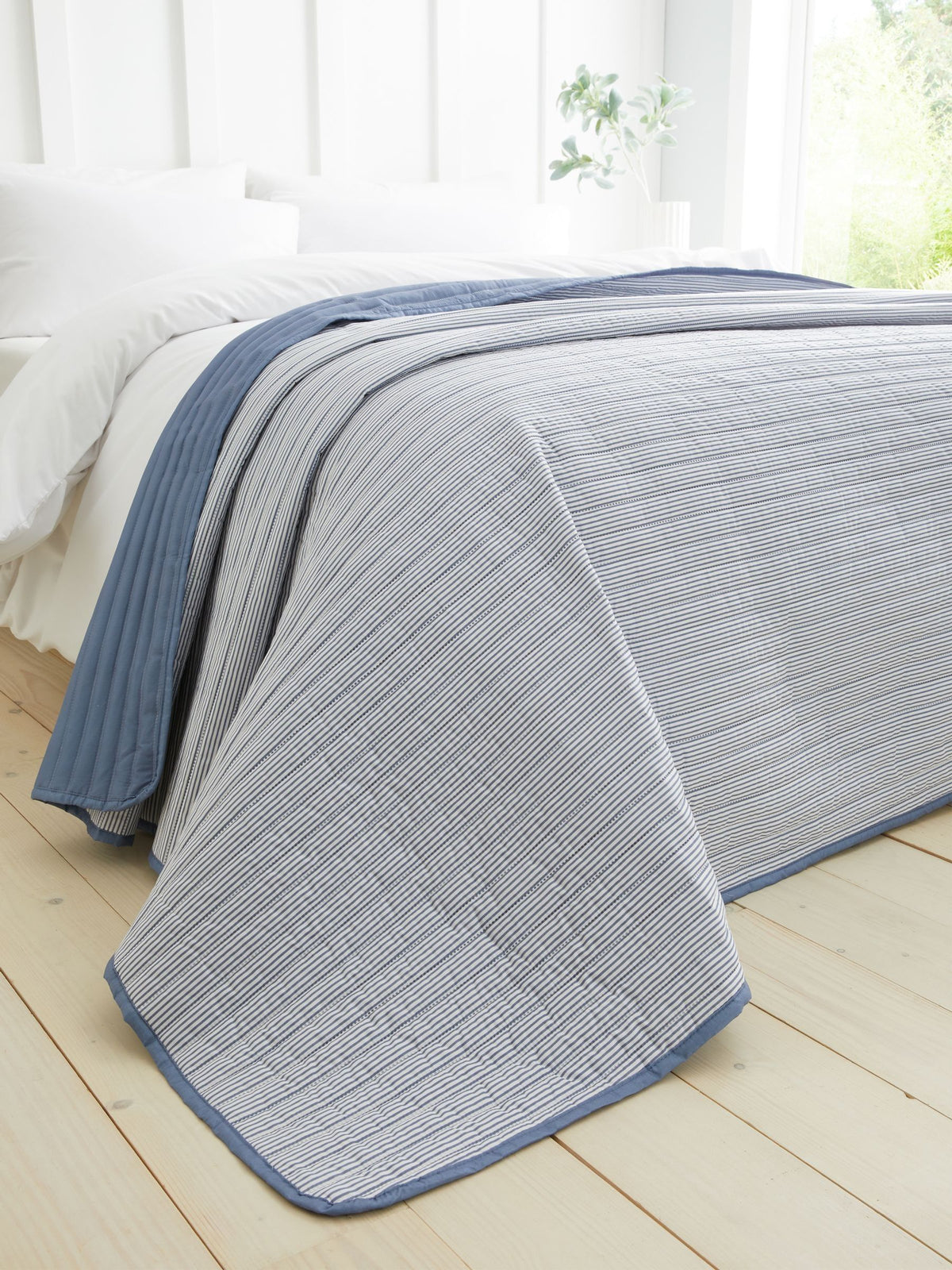 Catherine Lansfield chambray blue stripe quilted reversible bedspread 220x230cm (British brand)
