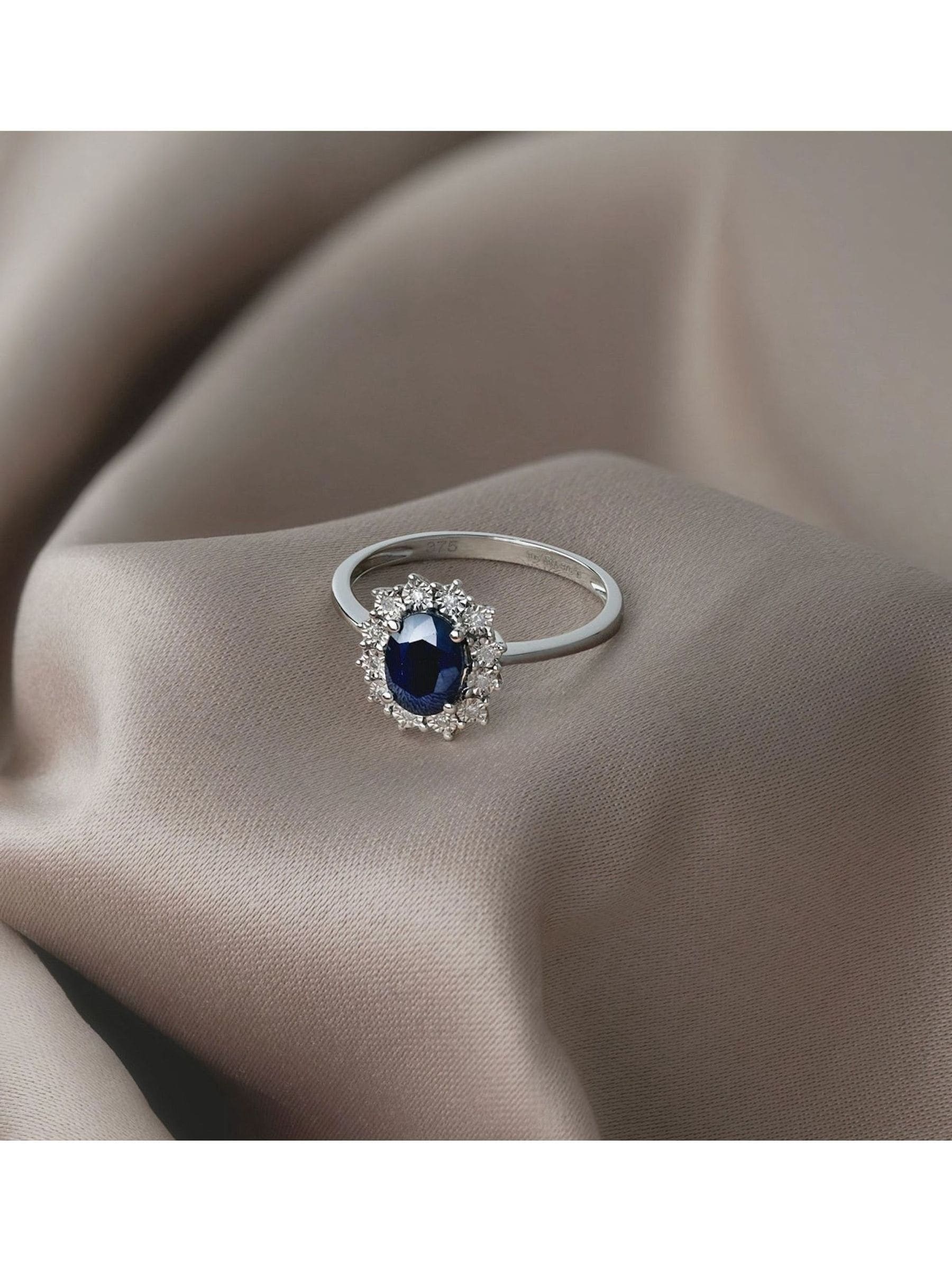 The Diamond Store silver sapphire ring 7x5mm (British brand)