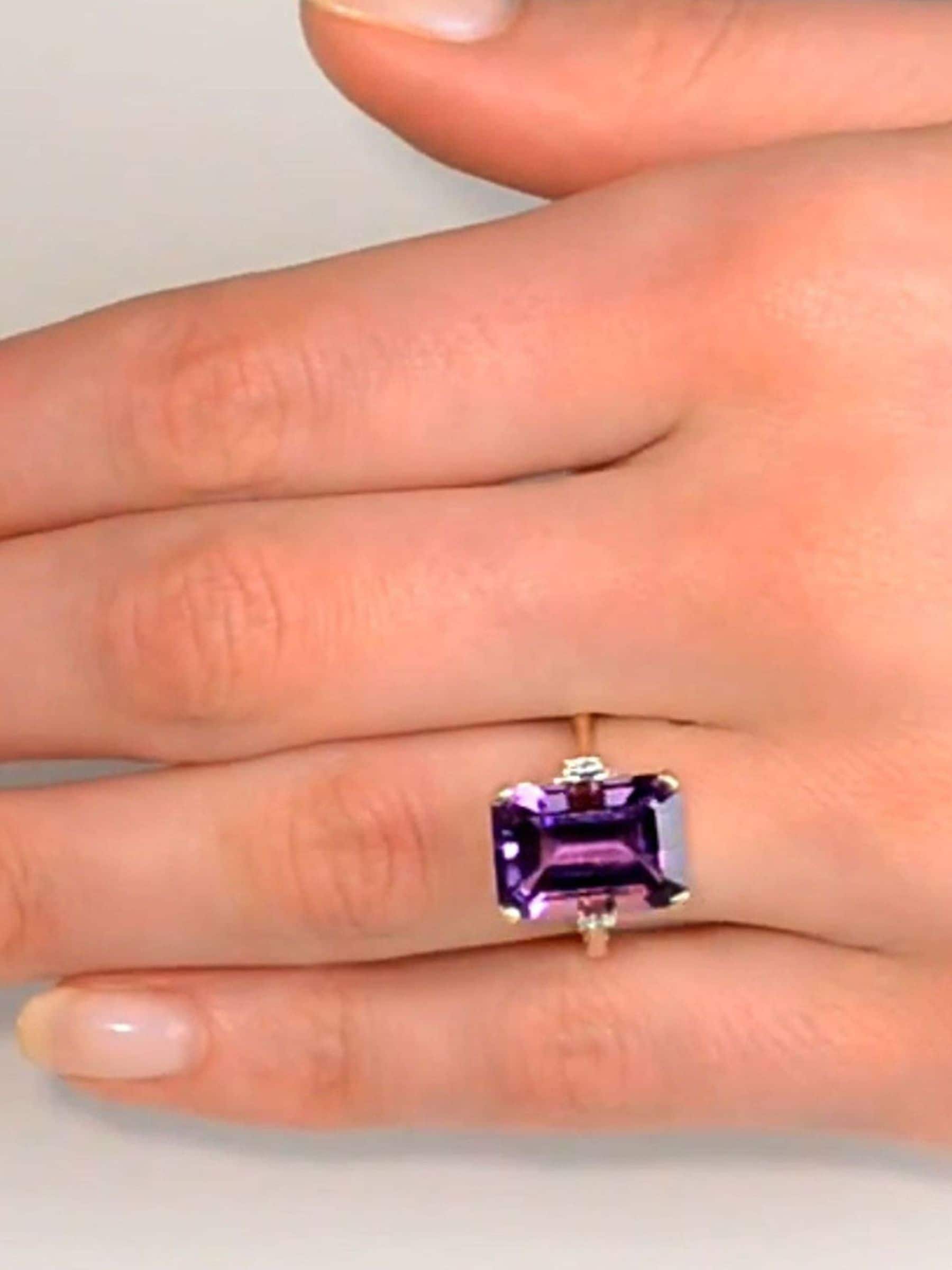 The Diamond Store yellow gold ring with amethyst and diamonds 14mm width, imported from the UK
