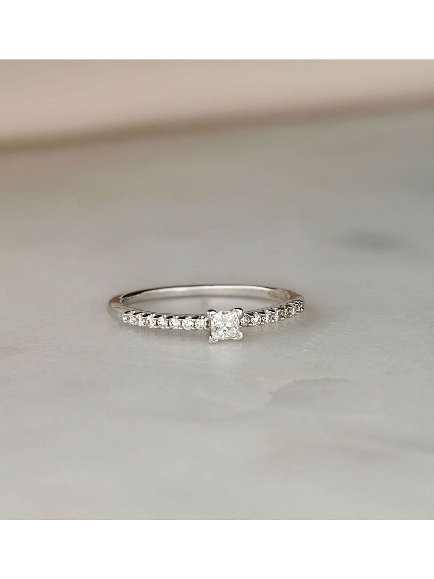 The Diamond Store diamond engagement ring princess cut 0.25ct (British brand)