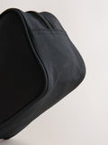 Black men's washbag with nylon and polyester lining (British brand)