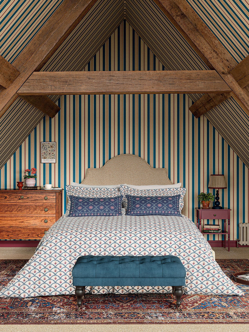 Joules blue floral scallop duvet cover and pillowcase set, UK version