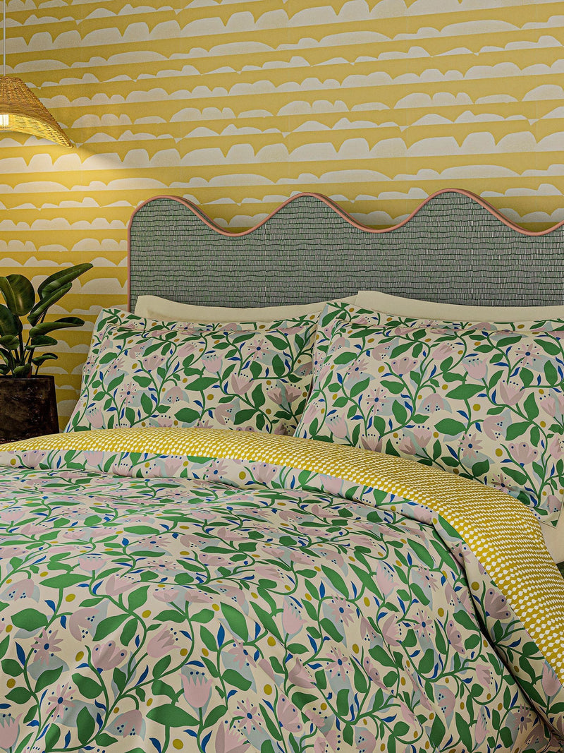 Scion Lavender Honey Dancing Daisies duvet cover set (British brand)