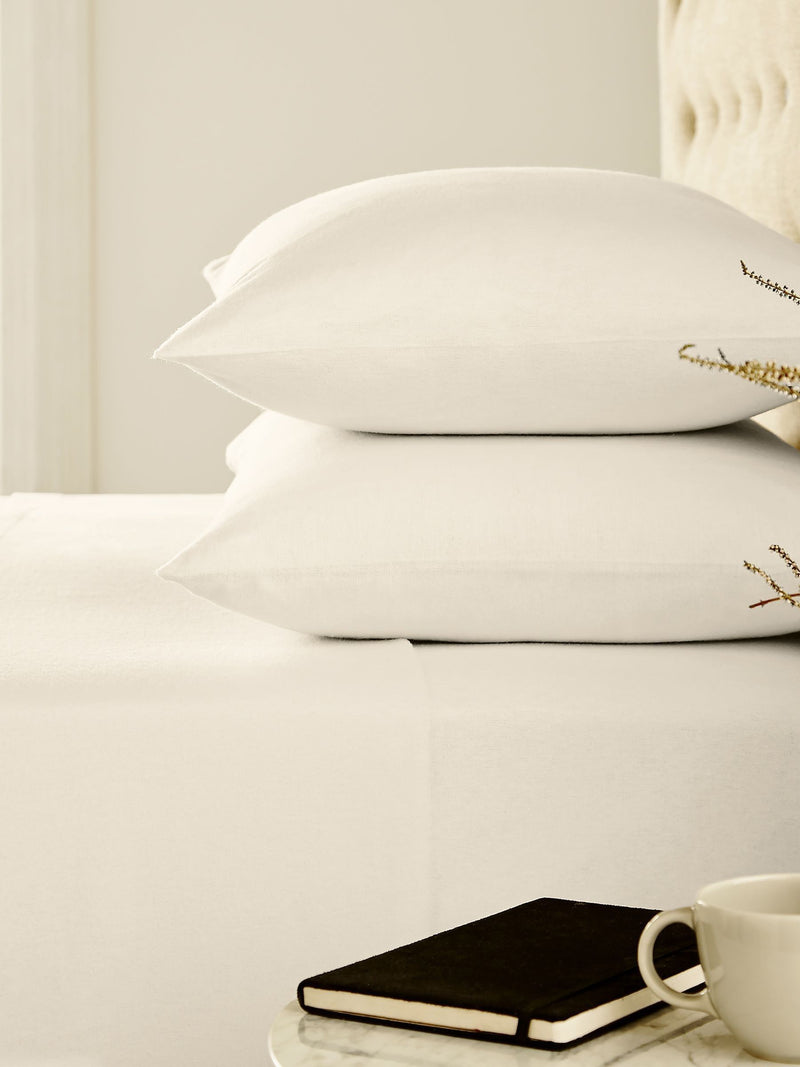 Helena Springfield Set of 2 White Supersoft Brushed Cotton Pillowcases