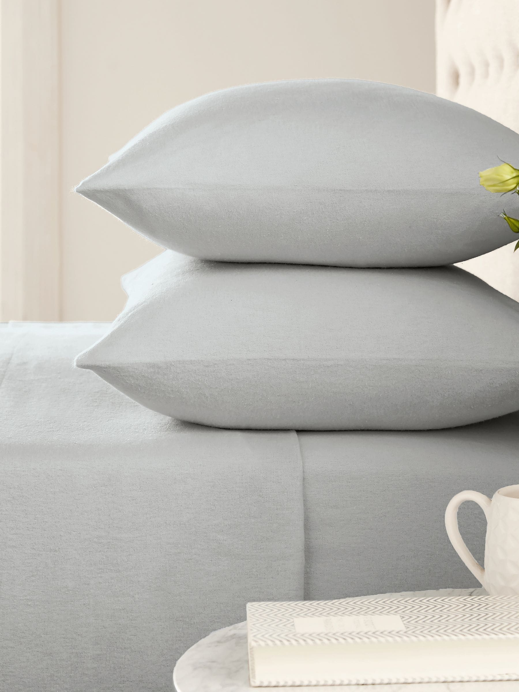 Helena Springfield Set of 2 White Supersoft Brushed Cotton Pillowcases