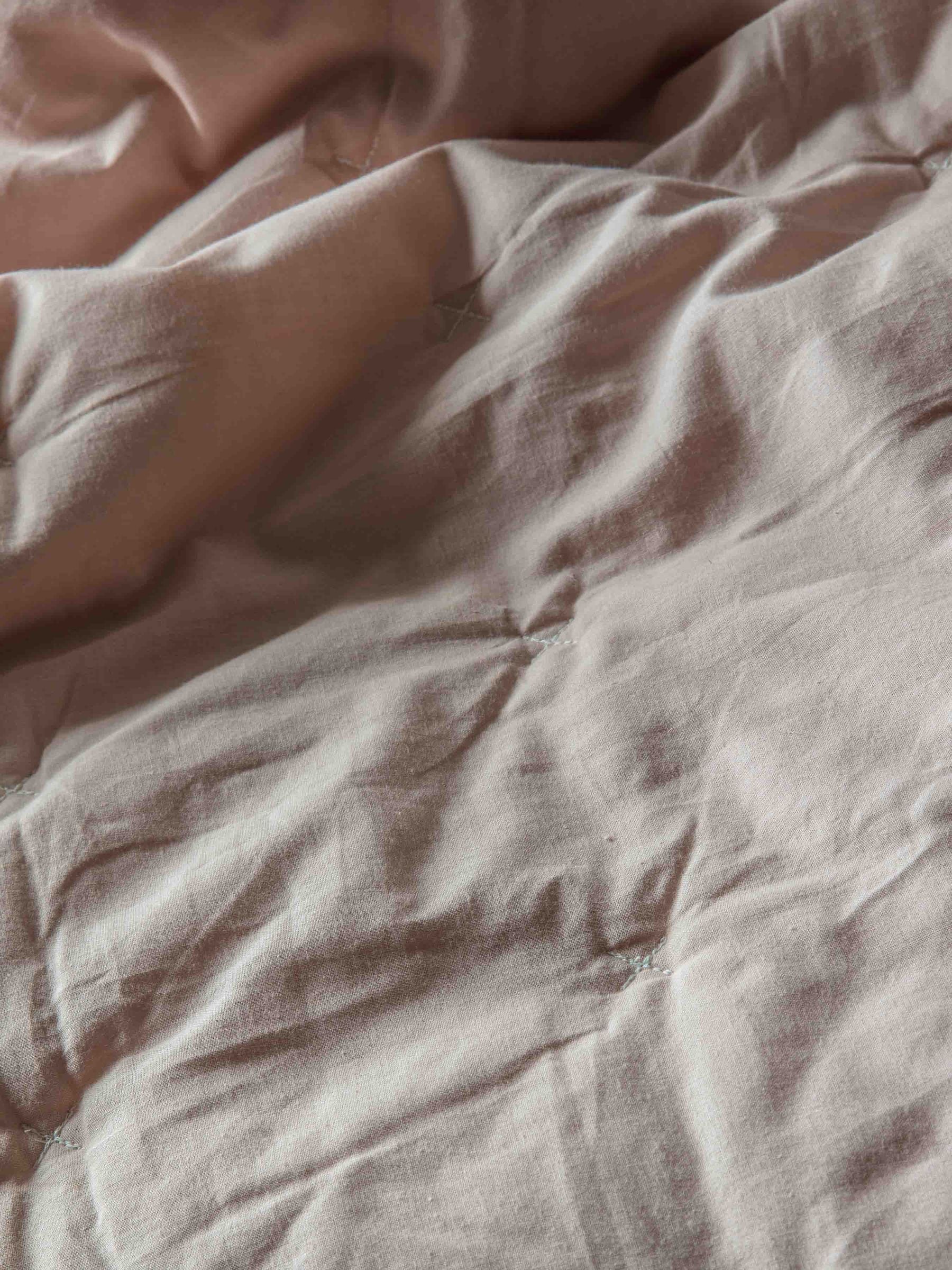 Gallery Home pink stitch cotton bedspread 260x240cm, imported from the UK