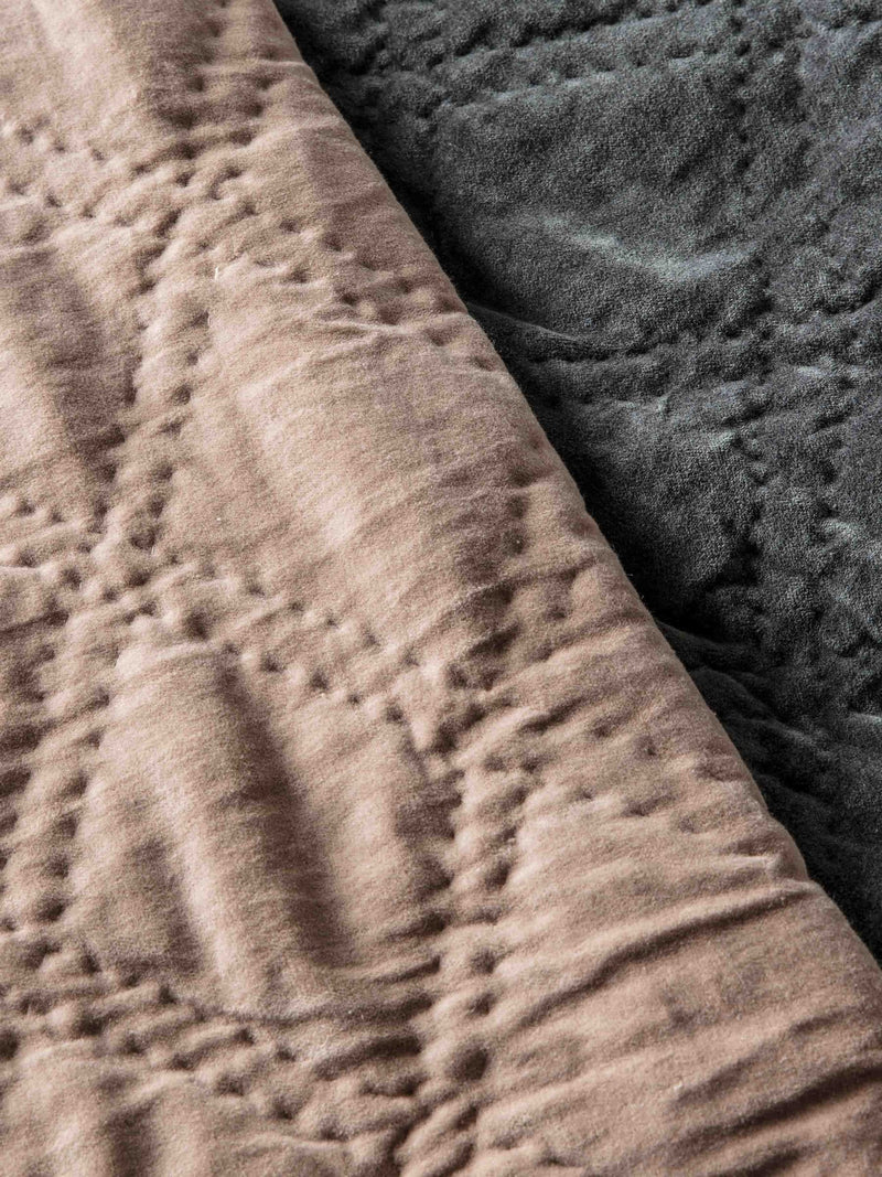 Gallery Home pink quilted cotton velvet bedspread imported from the UK