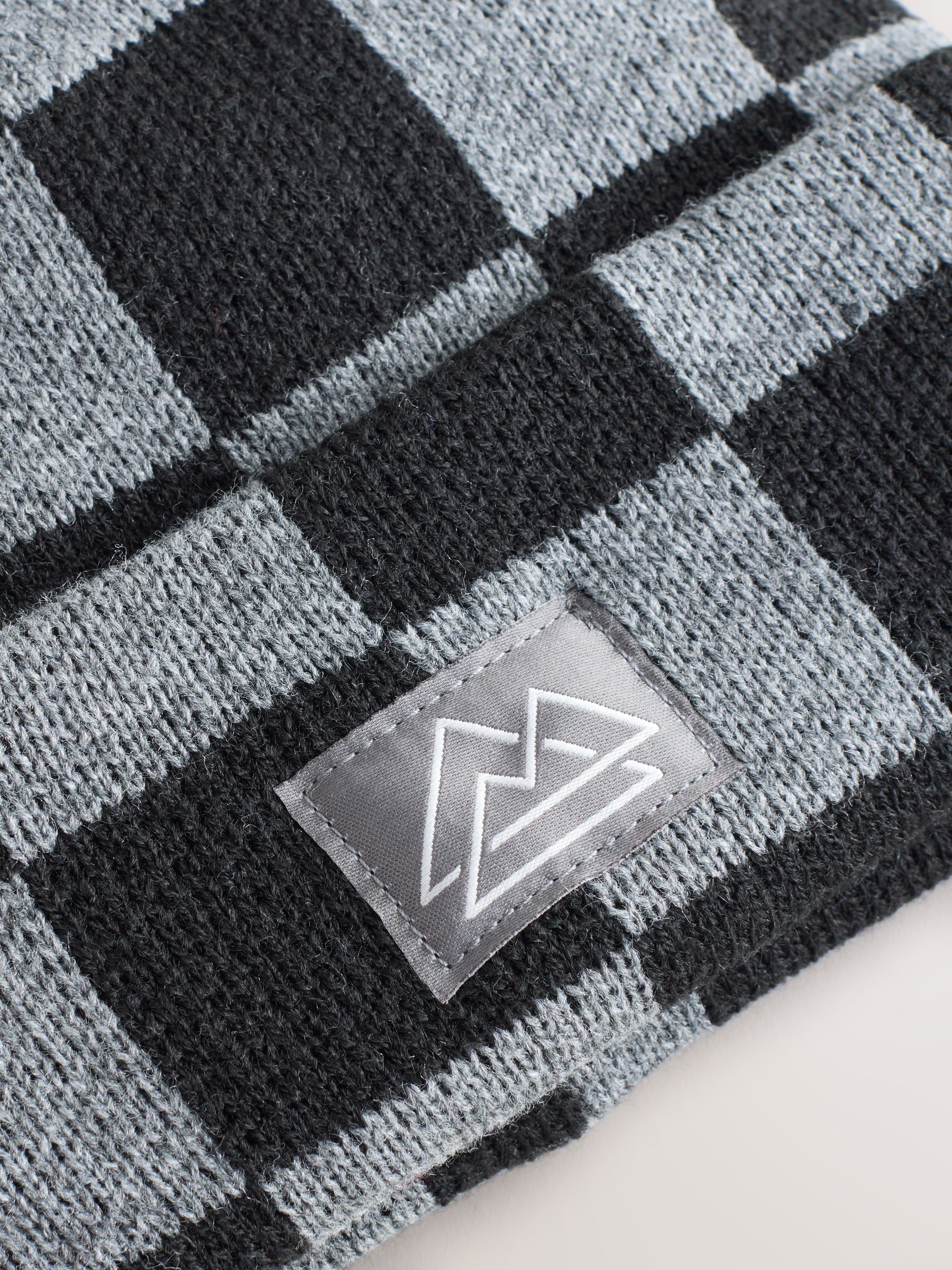 Kids beanie hat black grey check chunky knit, imported from the UK