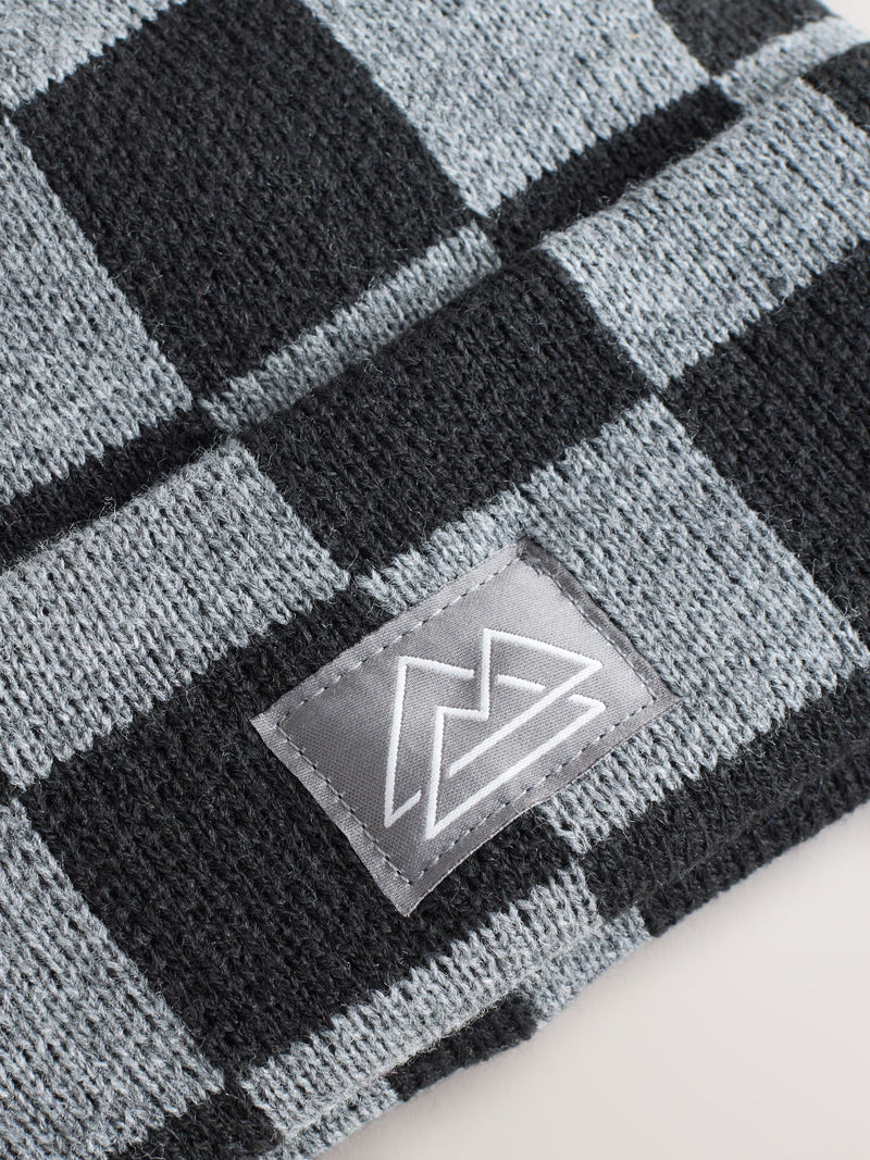 Kids beanie hat black grey check chunky knit, imported from the UK