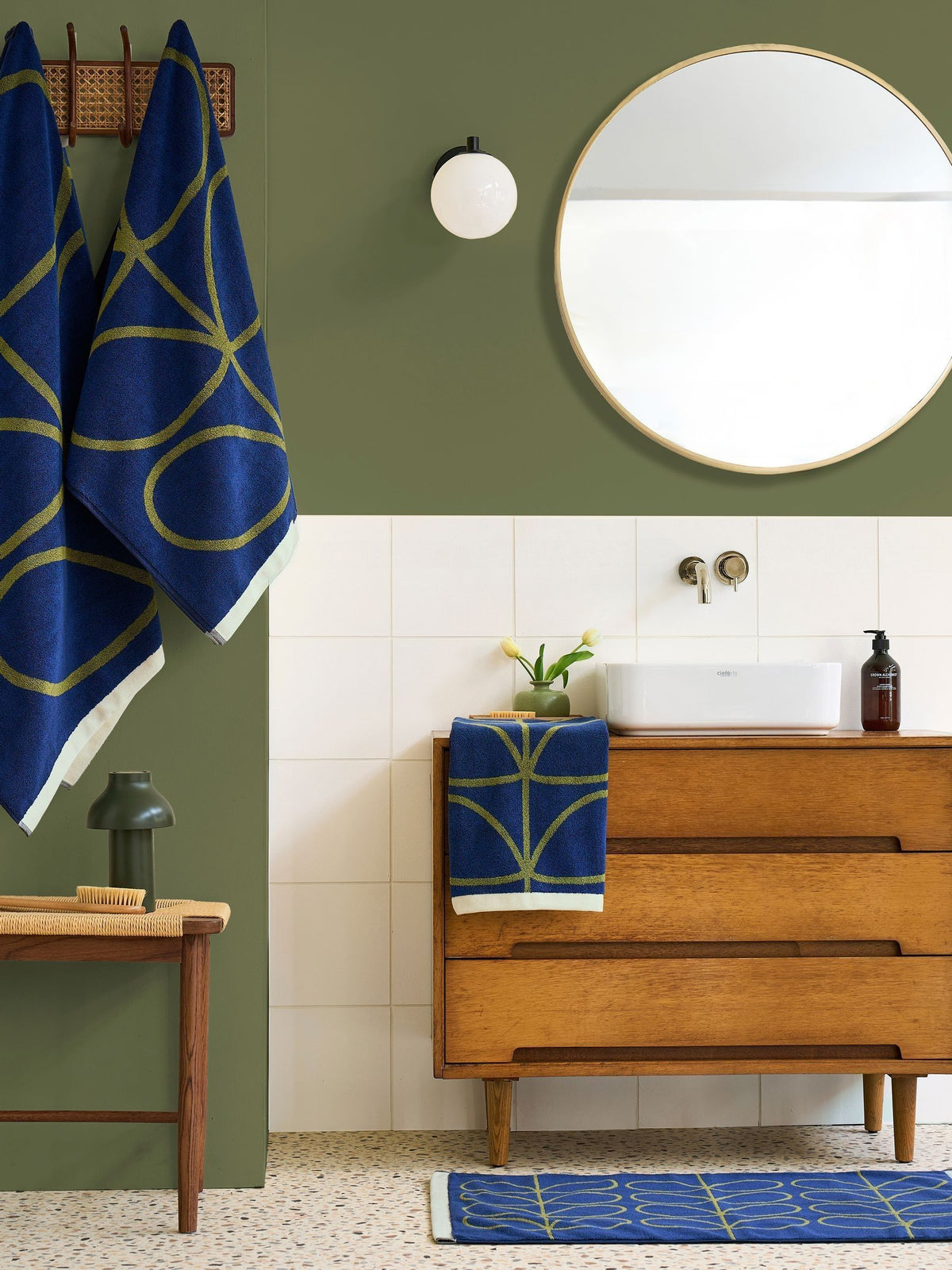 Orla Kiely Linear Stem hand towel navy and olive, UK version