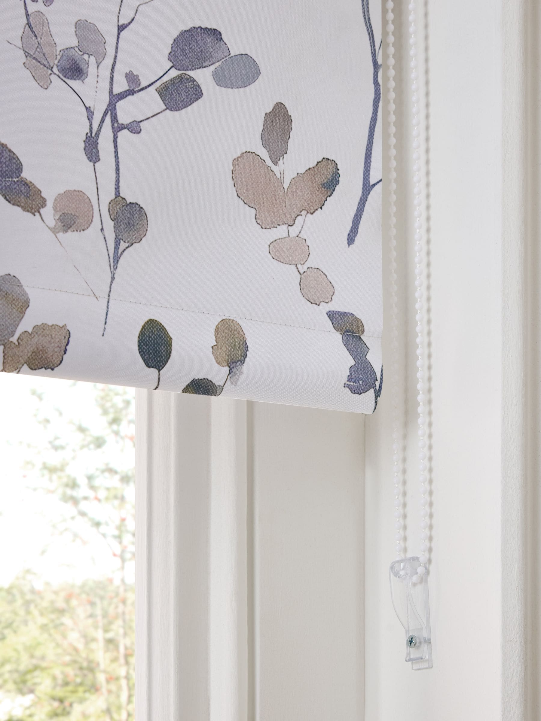 Honesty Leaf blackout roller blind natural blue, UK version