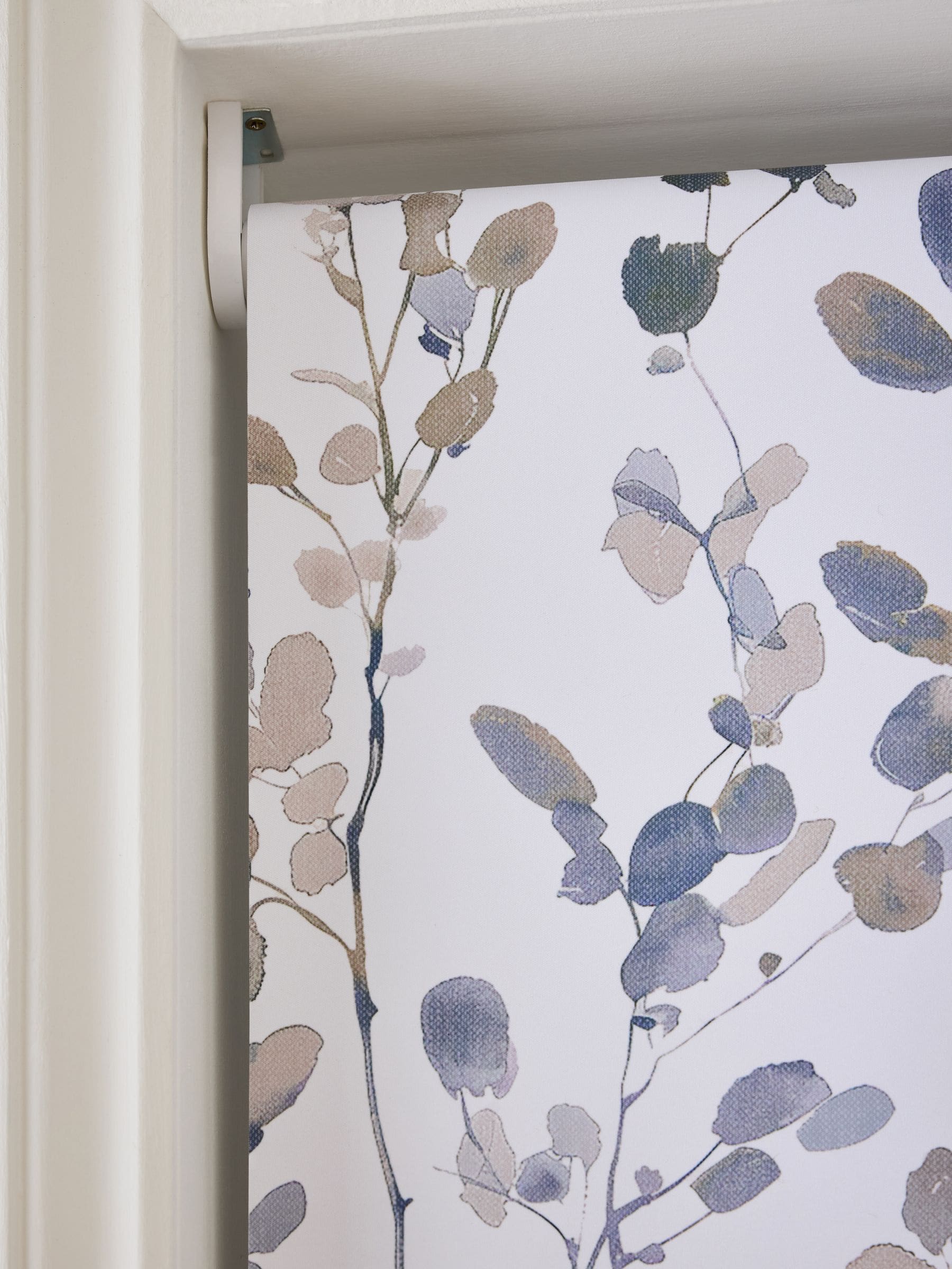 Honesty Leaf blackout roller blind natural blue, UK version