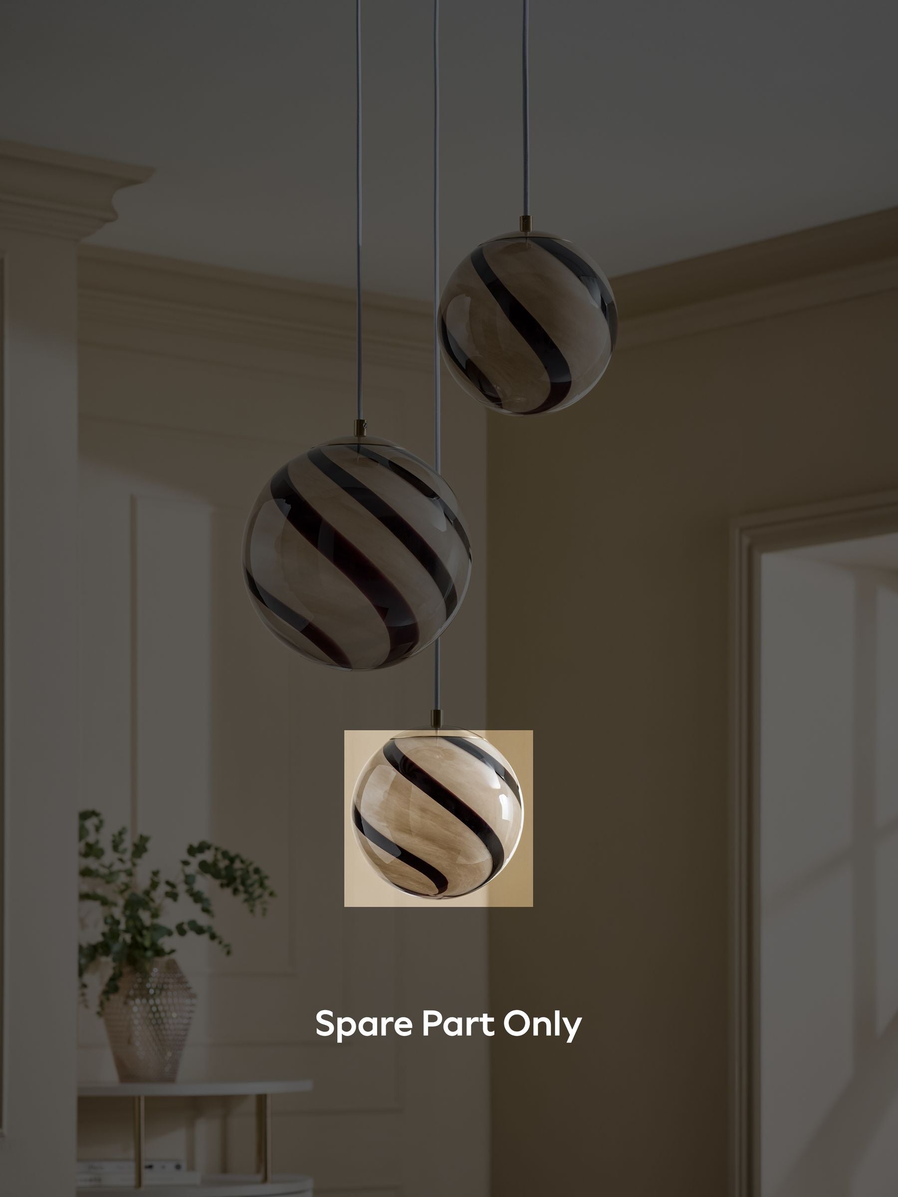 Livia Cluster glass sphere spare part 17cm (British brand)