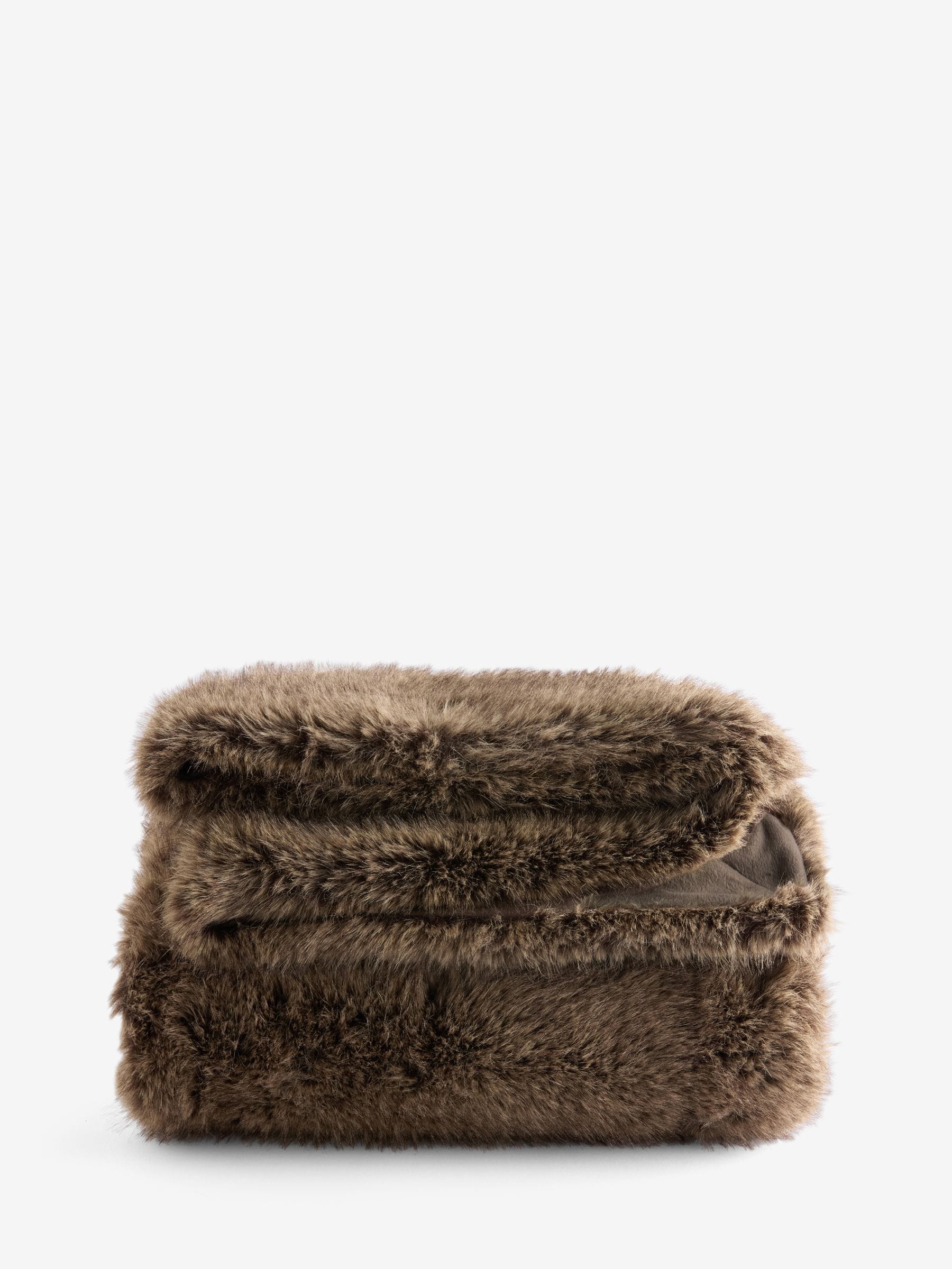 Brown Bear faux fur throw - British product