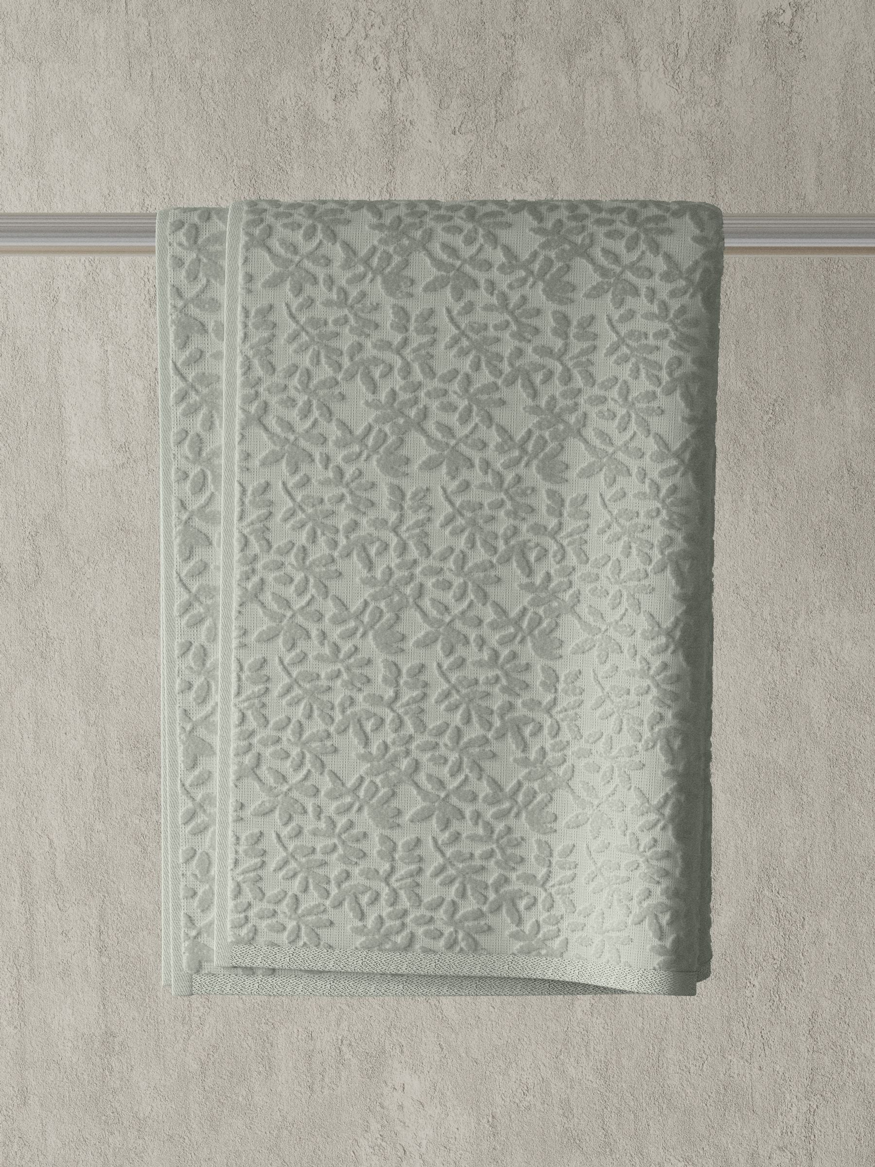 Vantona Green Jacquard Leaf 500gsm 100% Cotton Towel