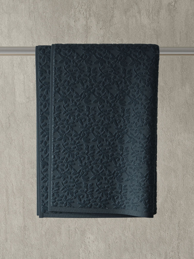 Vantona Grey Jacquard Leaf 500gsm 100% Cotton Towel