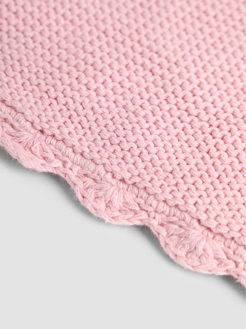 JoJo Maman Bébé pink scalloped edge blanket 90x70cm, imported from the UK