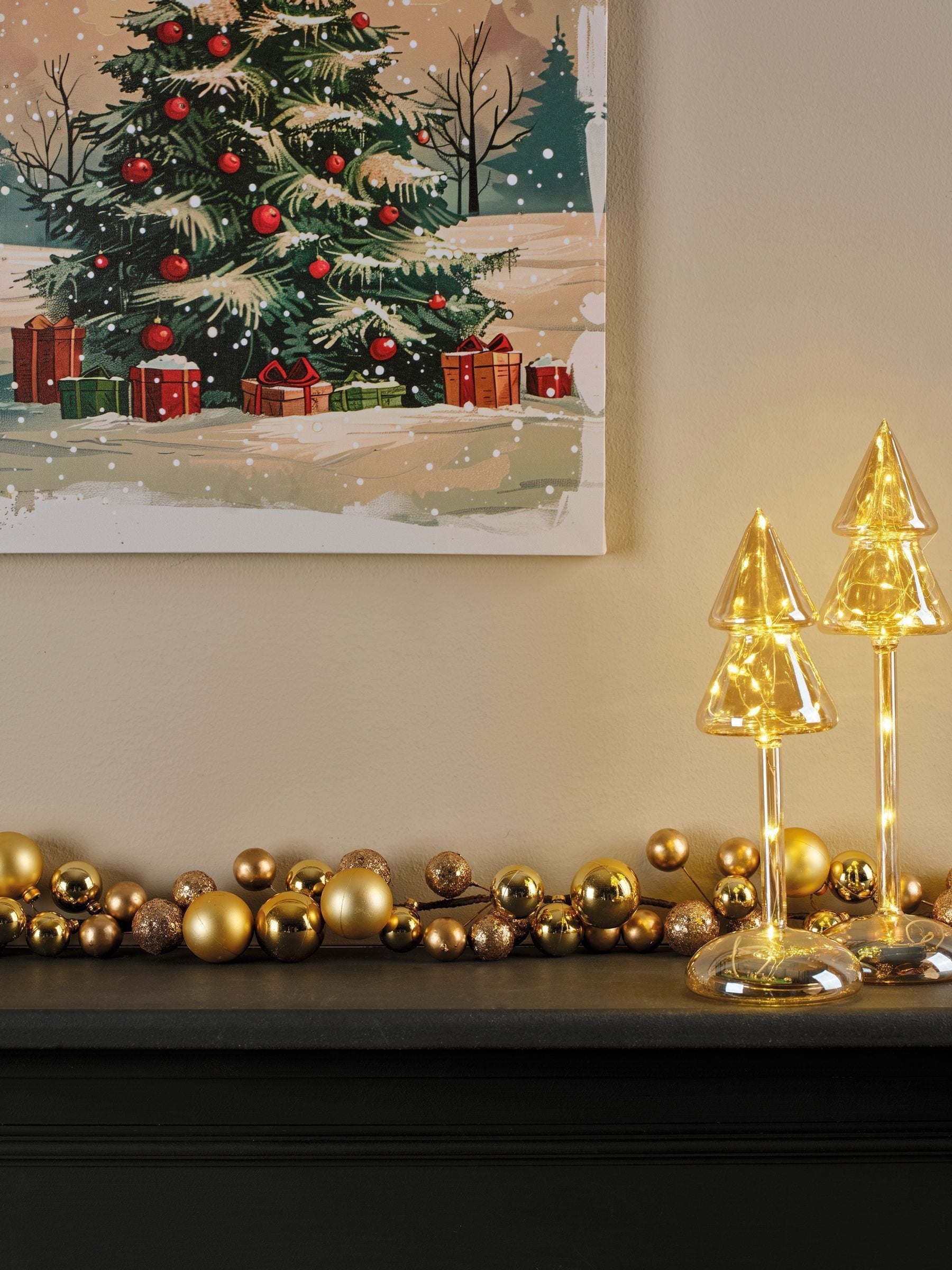Decoris Pearl White Shatterproof Bauble Garland Christmas Decoration 180cm