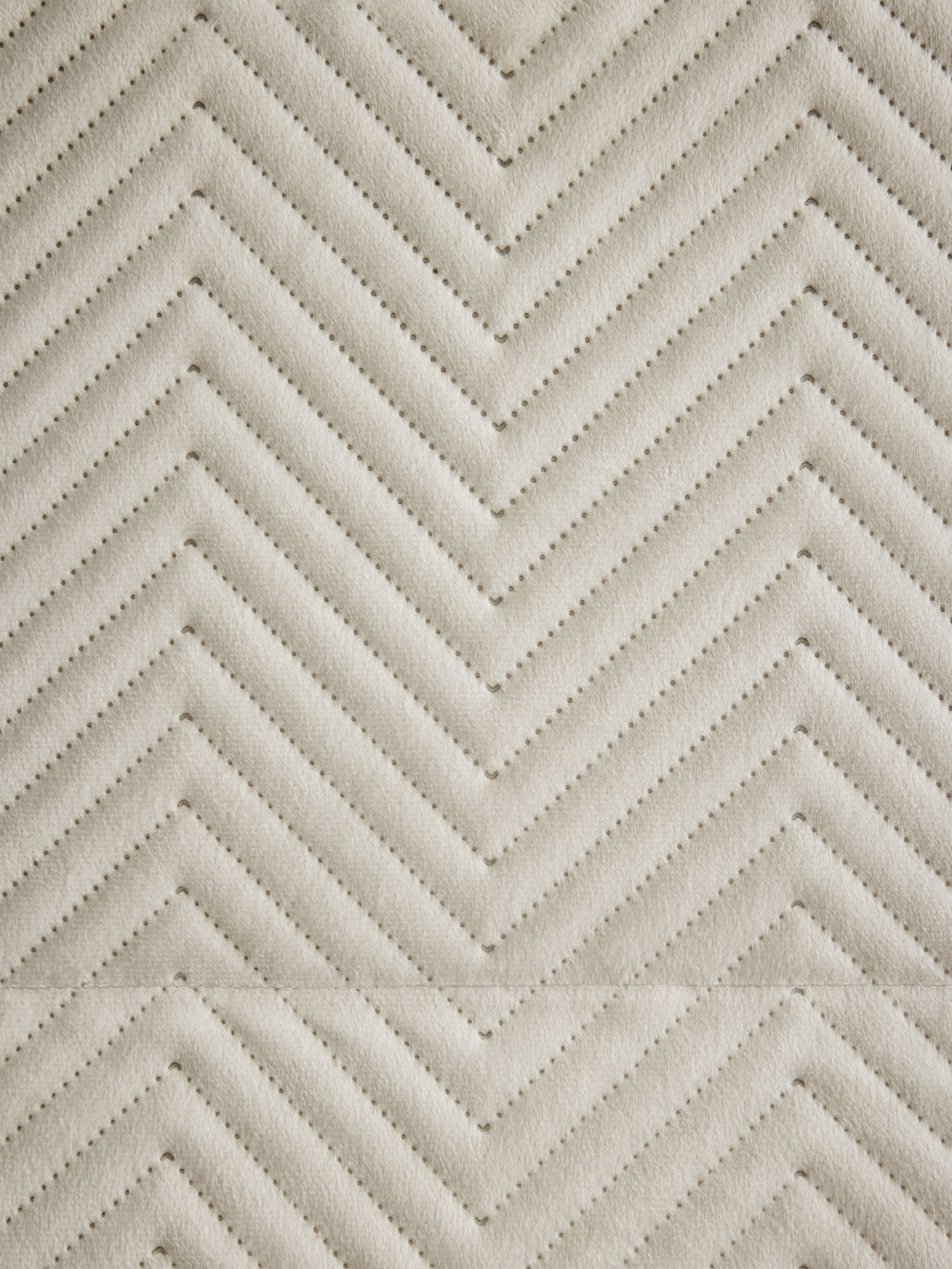 Madison quilted velvet roman blind natural cream - British product