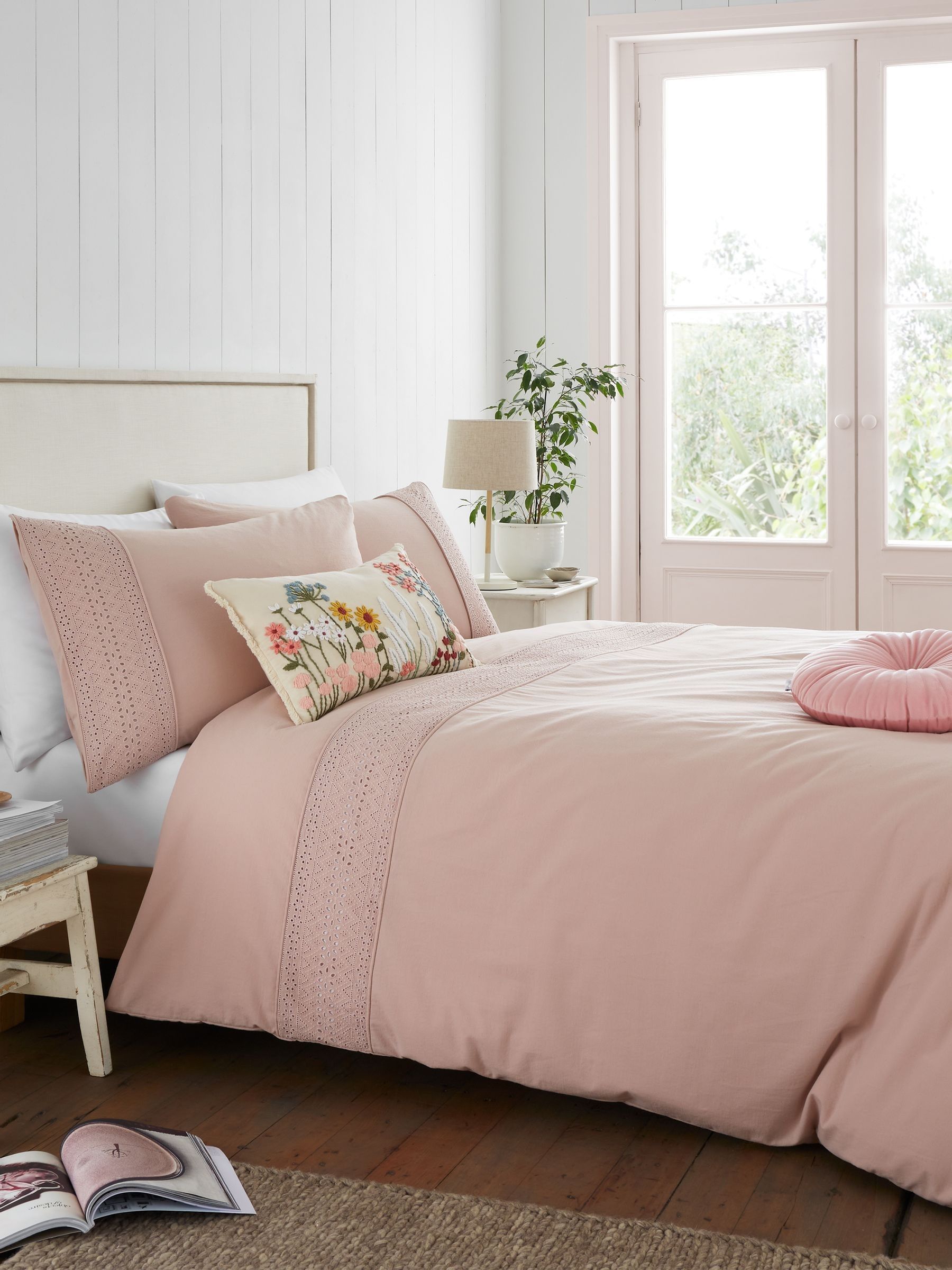 Catherine Lansfield Blush Broderie Anglaise duvet cover set - British product