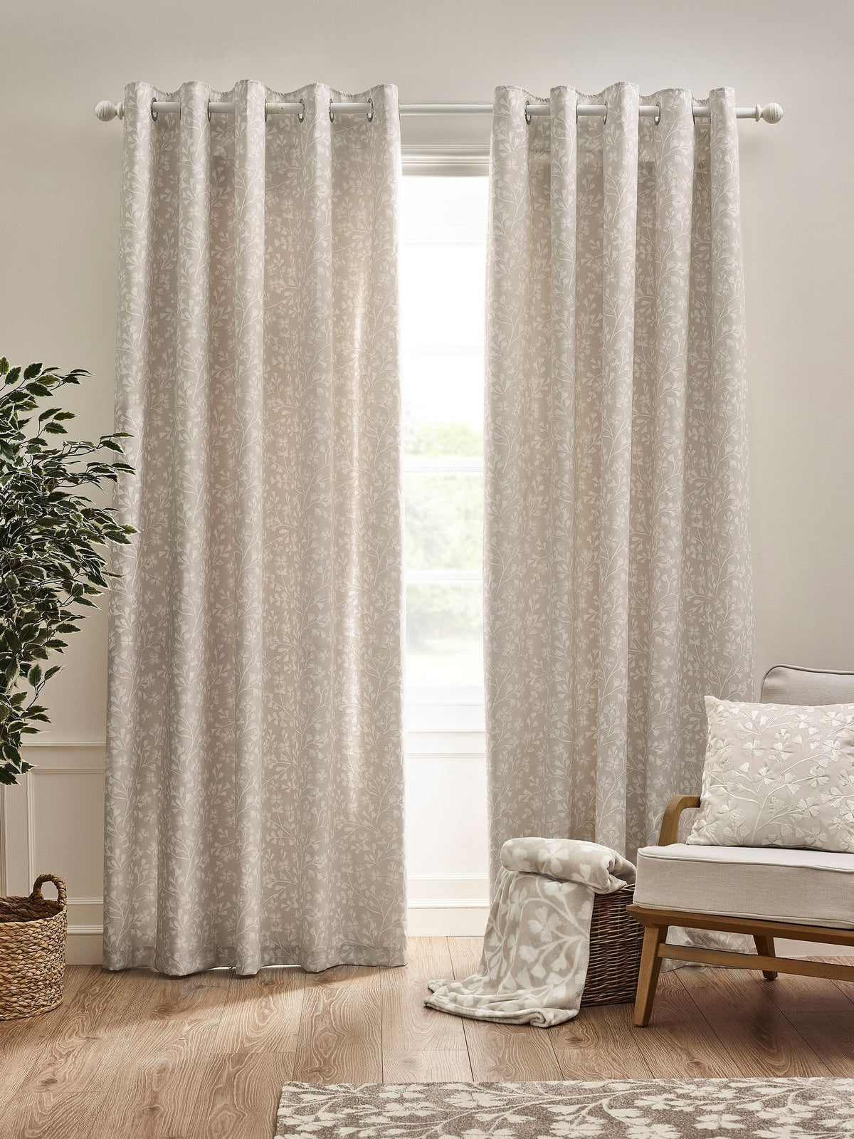 Catherine Lansfield floral print eyelet curtains, imported from the UK