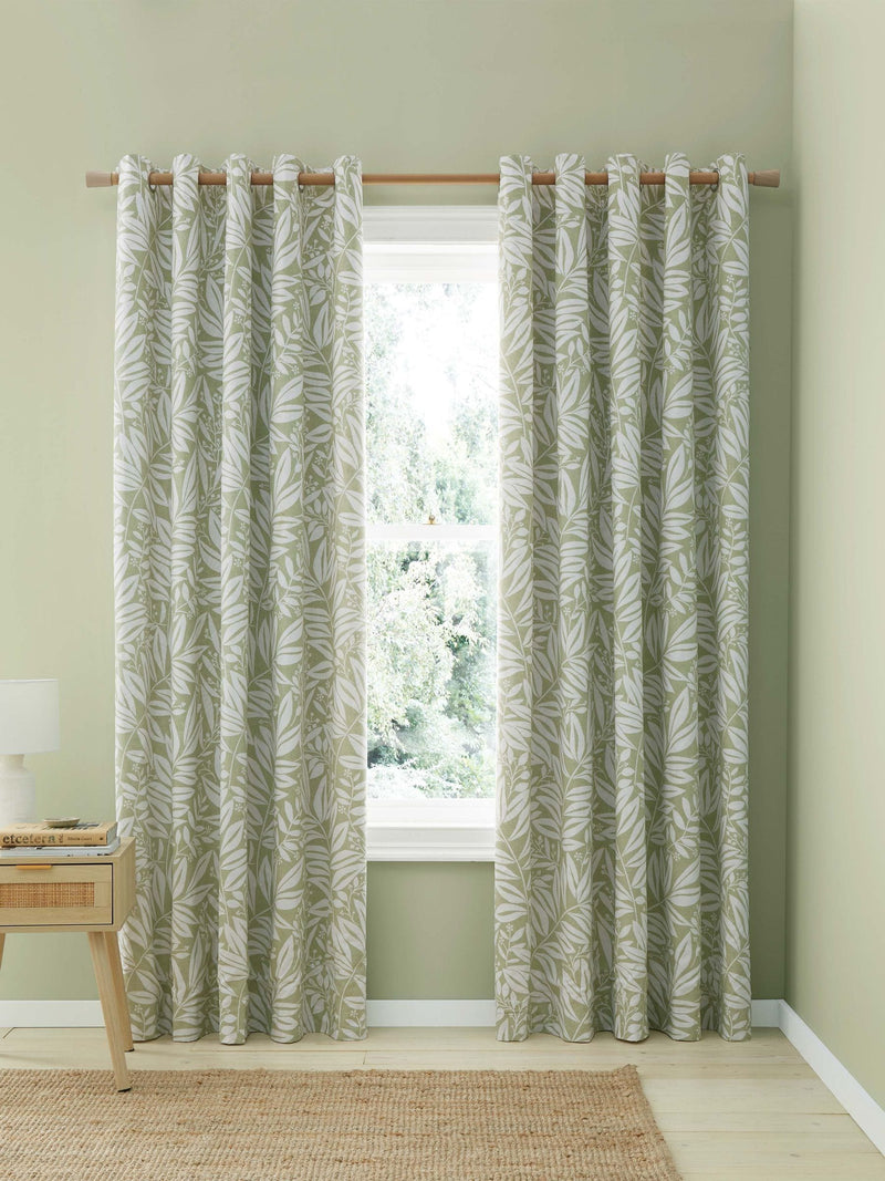 Catherine Lansfield Tilly Floral Print curtains 168x229cm (British brand)