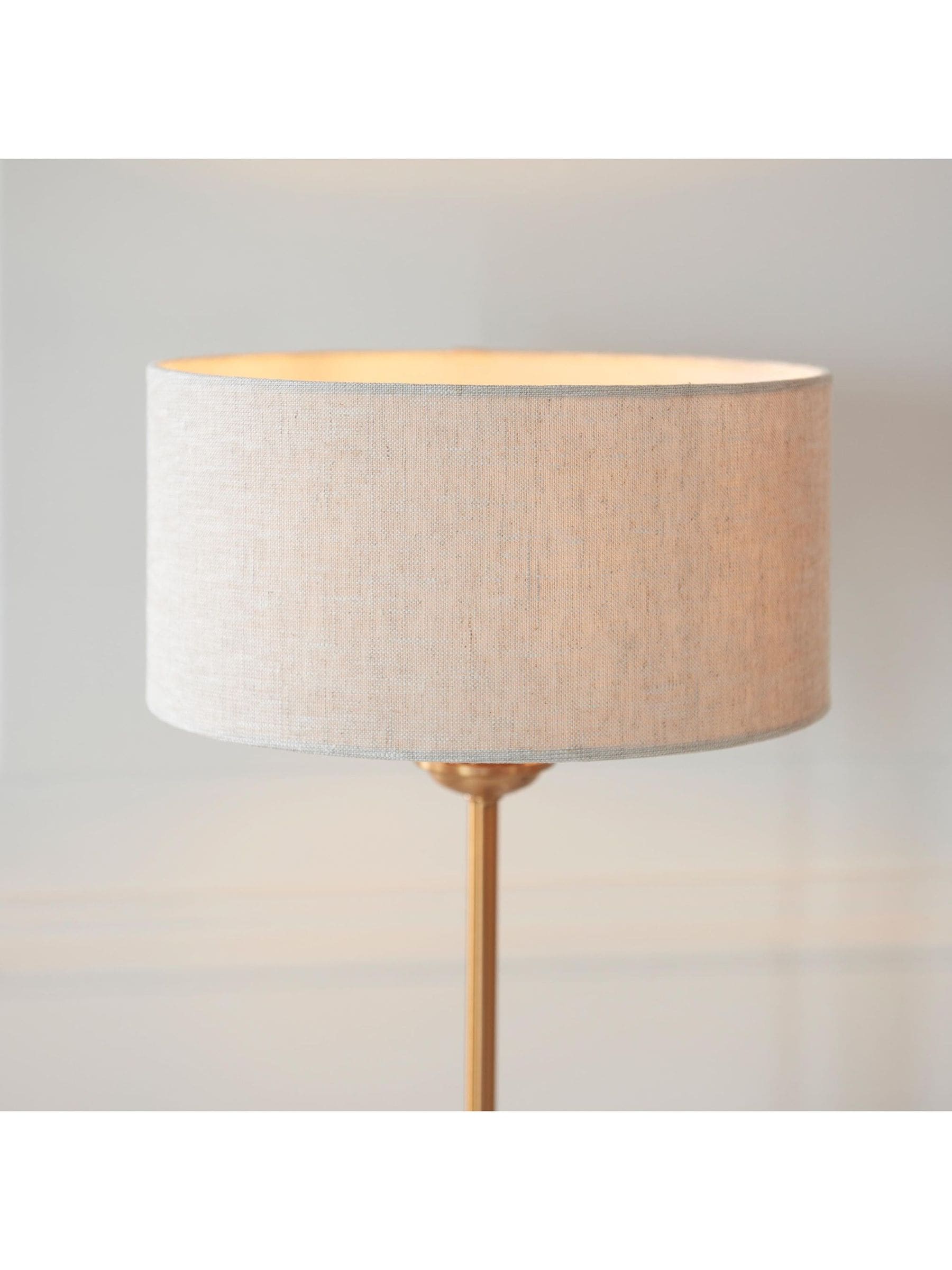 Gallery Home Highclere table lamp vintage brass (British brand)