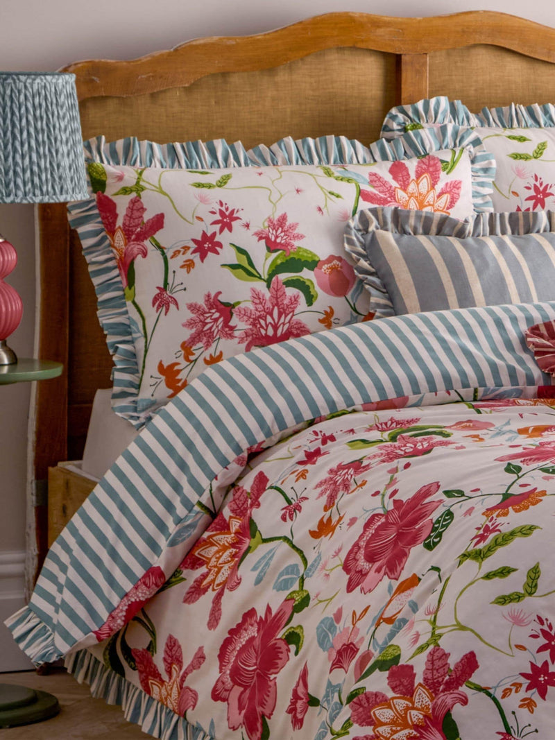 Wylder floral ruffle duvet cover set (British brand)