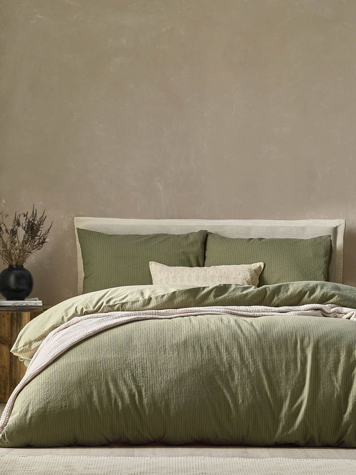Malton Stripe duvet cover and pillowcase set (British brand)