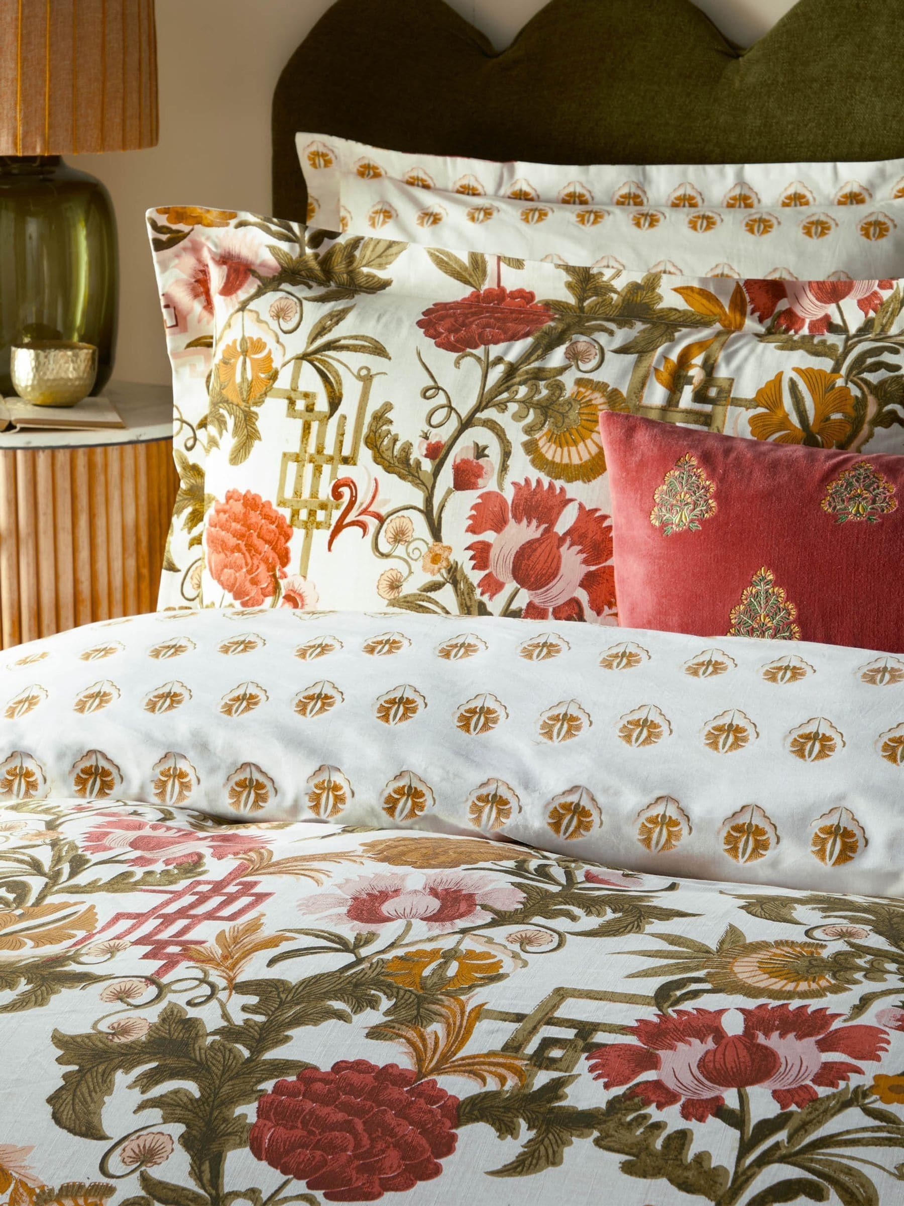 Seventy Three Russet Ishana reversible floral duvet cover set (British brand)