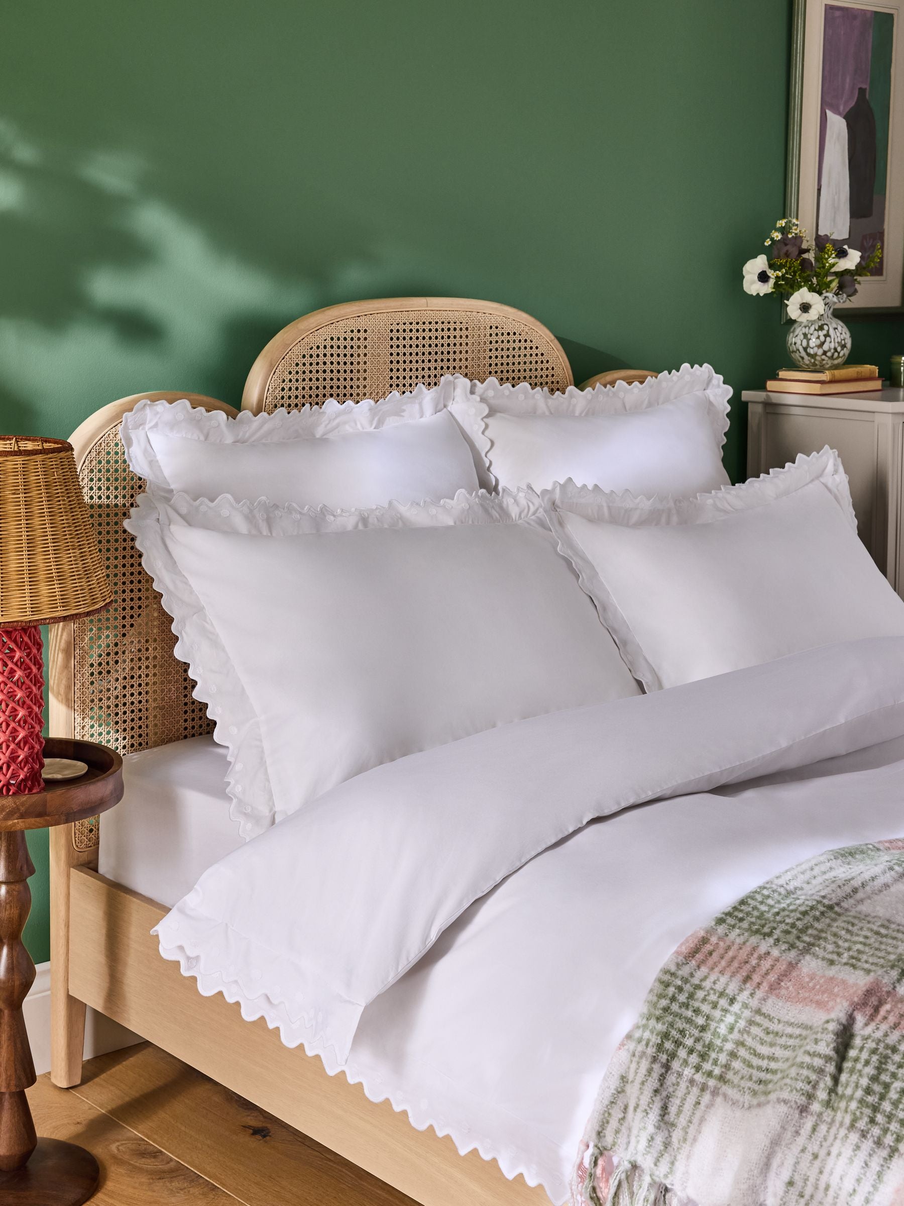 Nina Campbell jester scallop pillowcases 200tc, imported from the UK